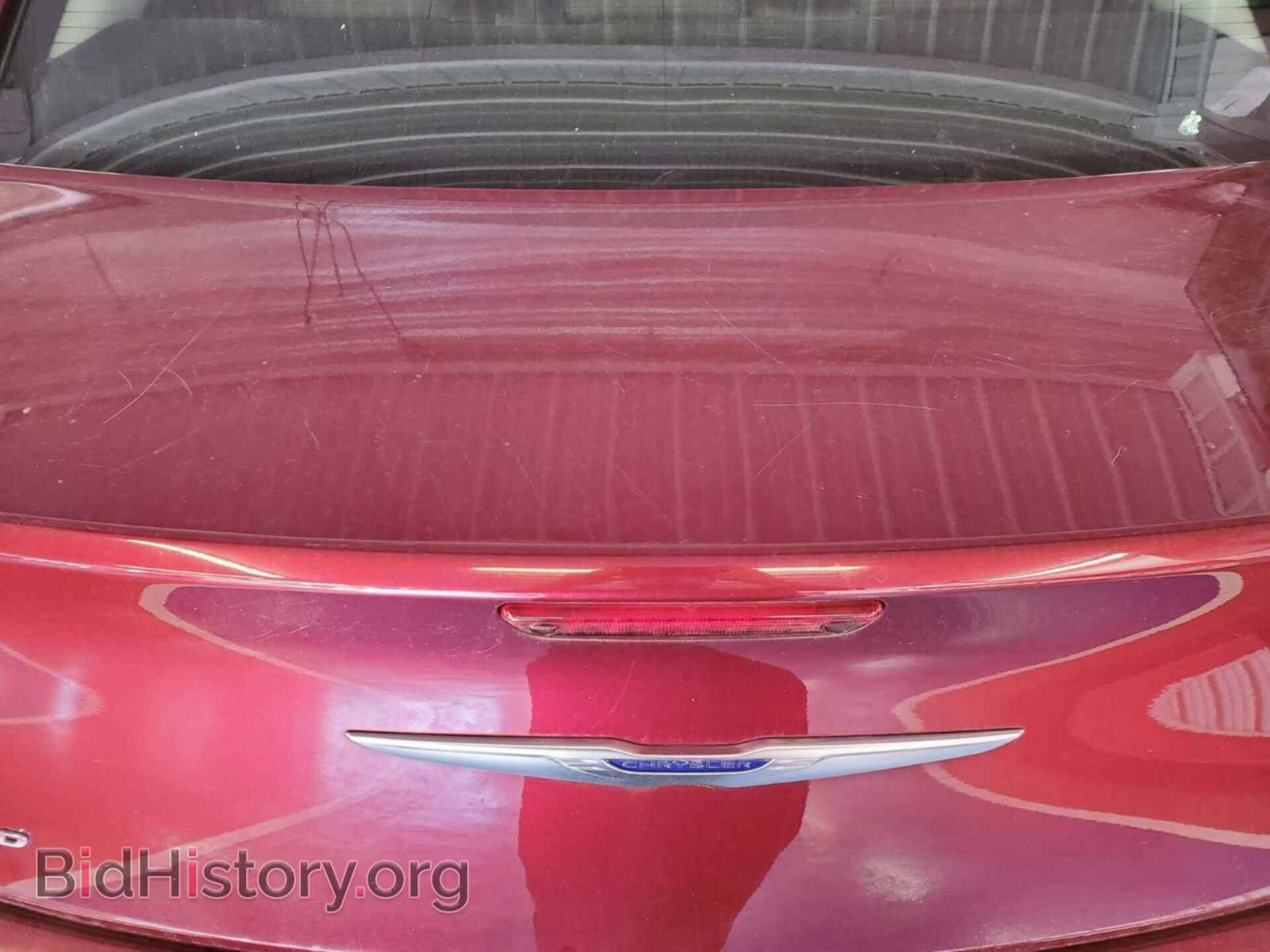 2019 CHRYSLER 300 - VIN: 2C3CCARGXKH566440 - Фото 3