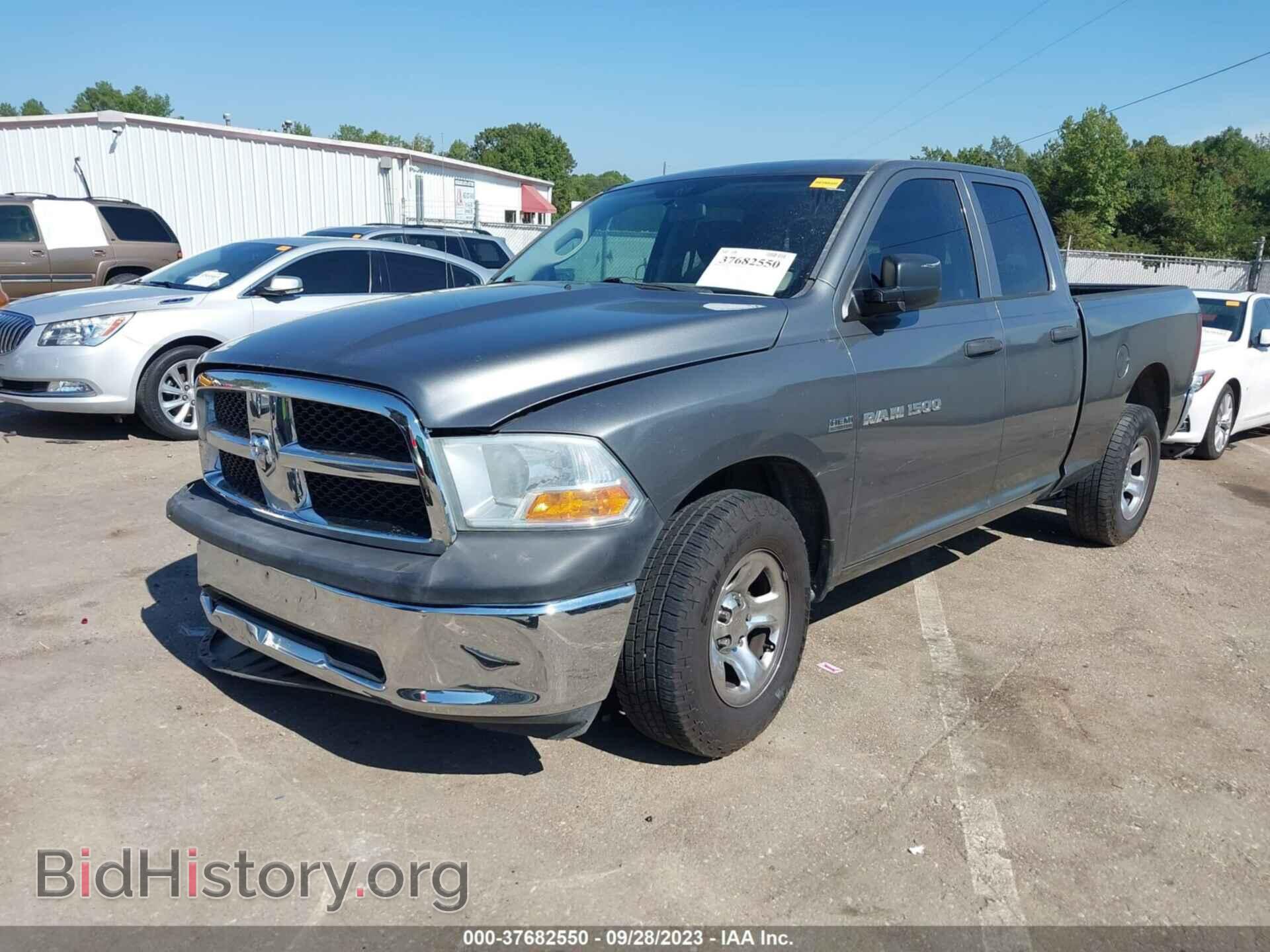 2011 RAM 1500 - VIN: 1D7RB1GT3BS696681 - Фото 2