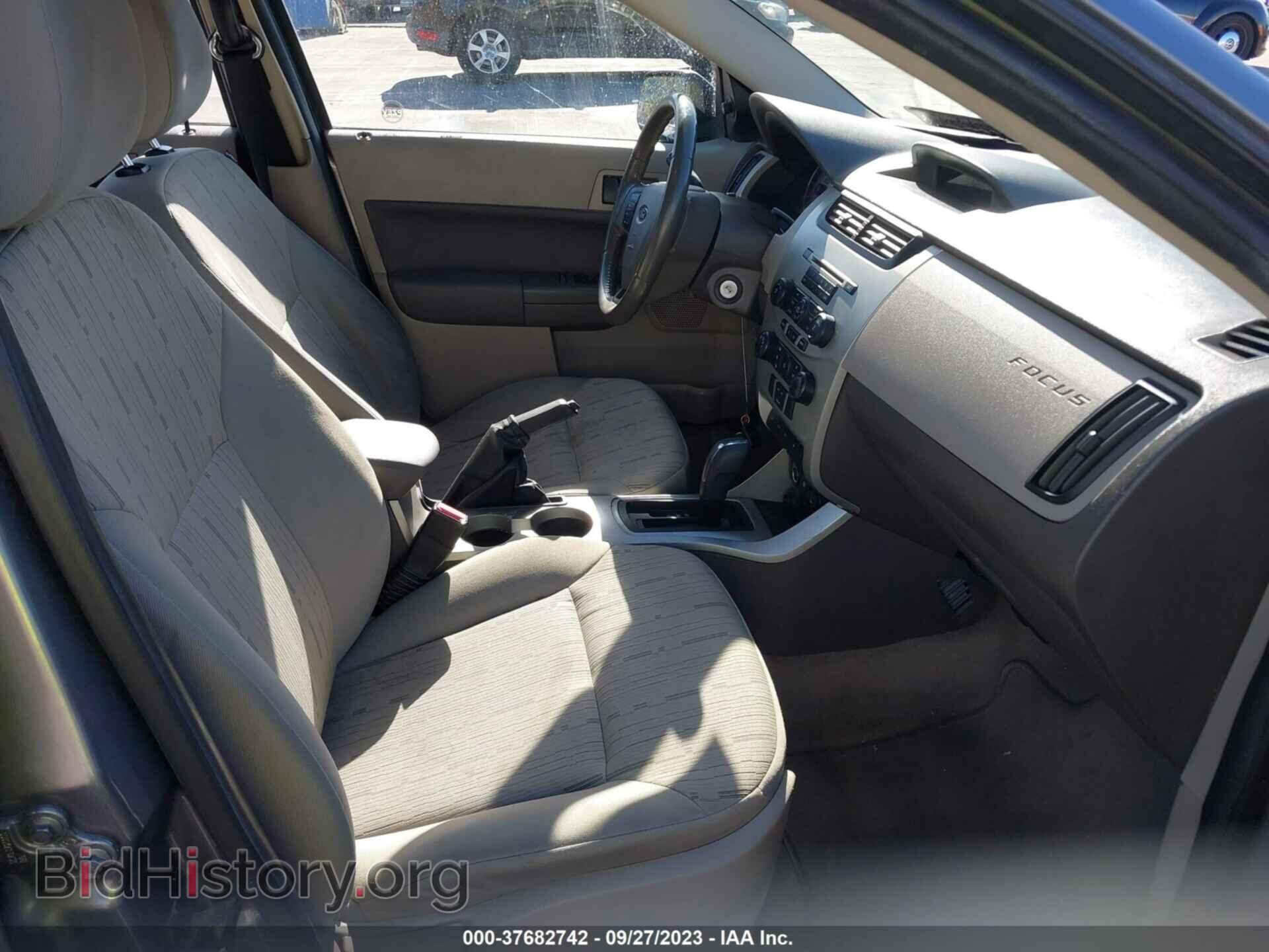 2011 FORD FOCUS - VIN: 1FAHP3FN8BW181549 - Photo 5