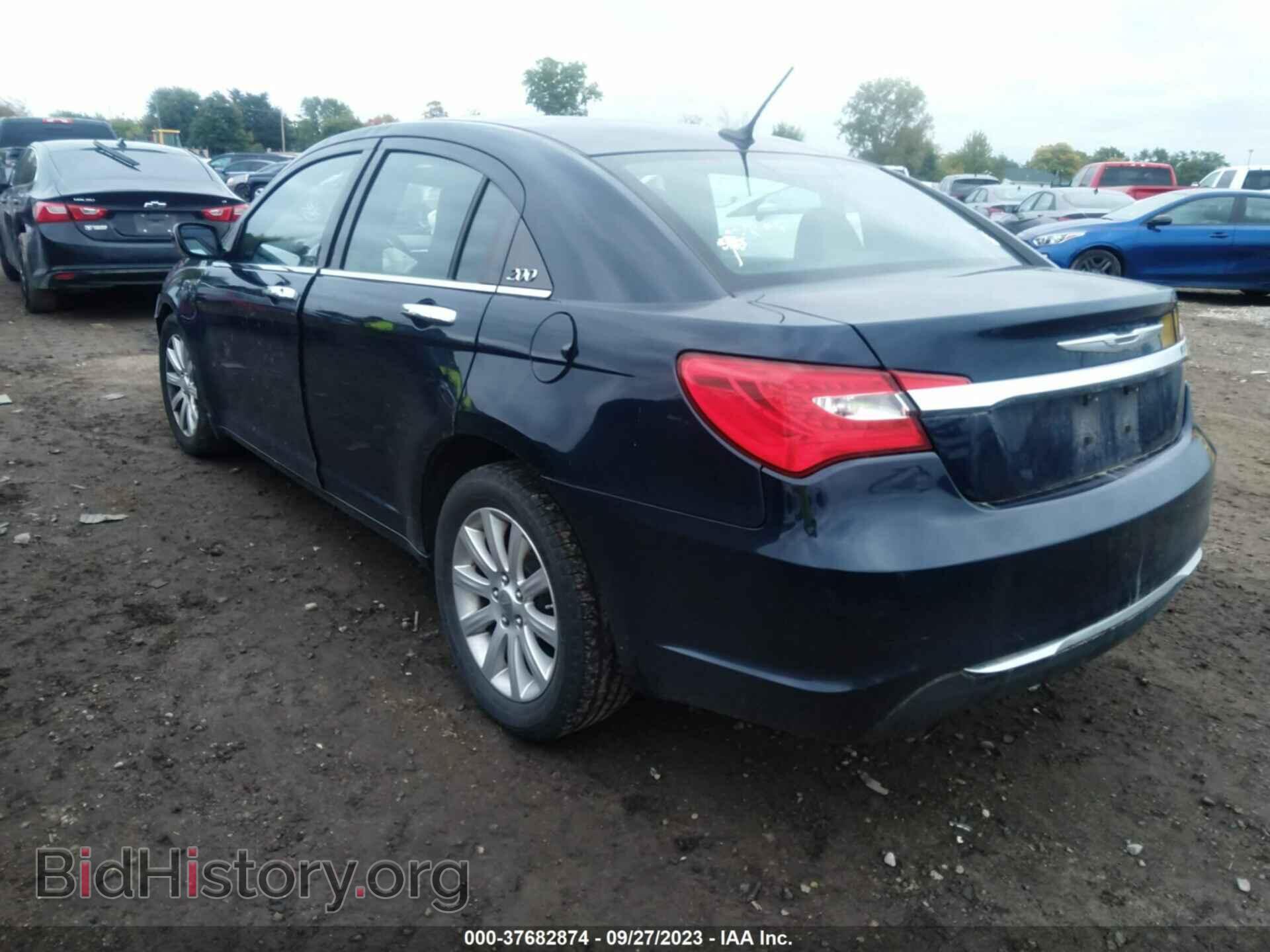 2013 CHRYSLER 200 - VIN: 1C3CCBCG5DN583350 - Фото 3