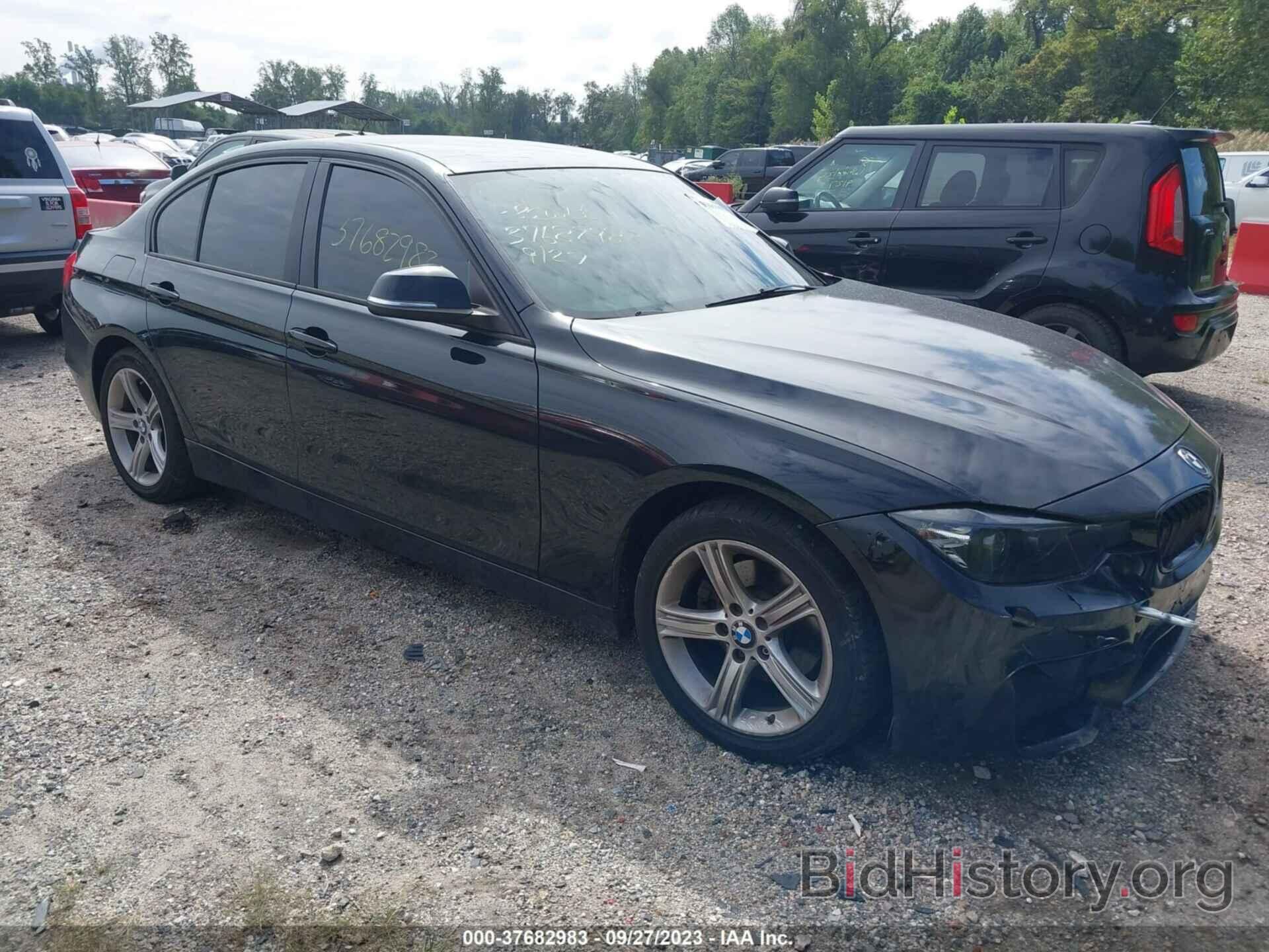 Photo WBA3C1C55CF432244 - BMW 3 SERIES 2012