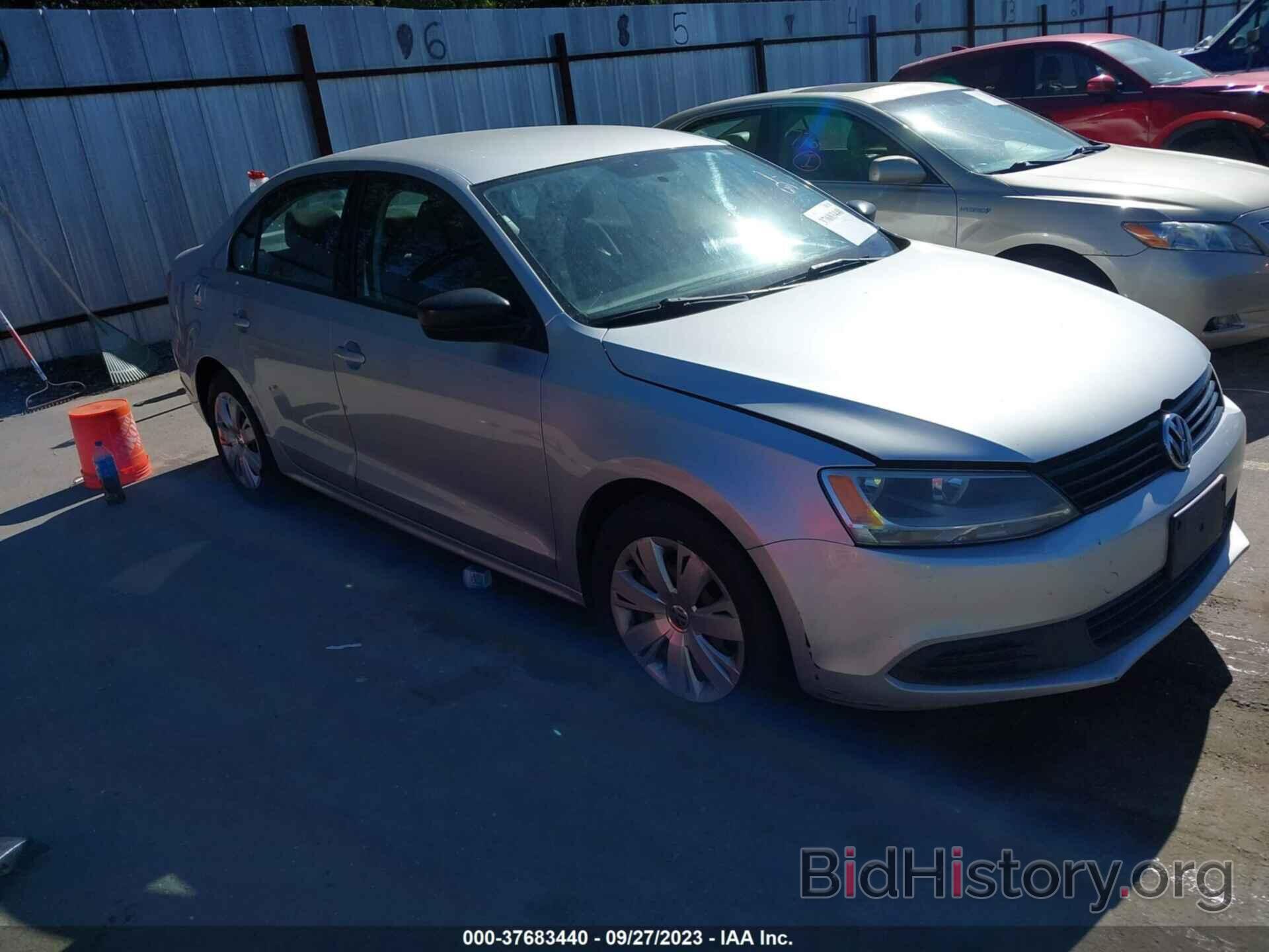 Фотография 3VW2K7AJ8CM349974 - VOLKSWAGEN JETTA SEDAN 2012