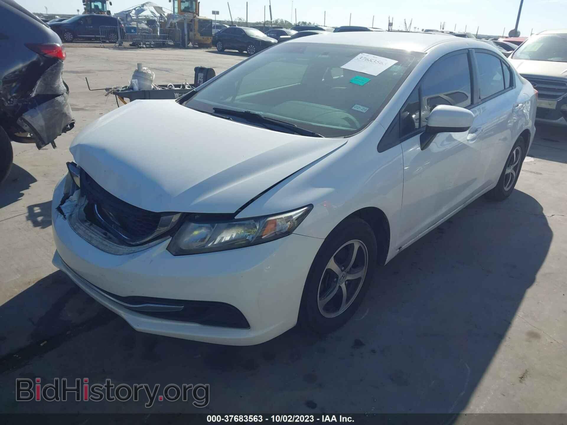 2015 HONDA CIVIC - VIN: 19XFB2F76FE242571 - Photo 2