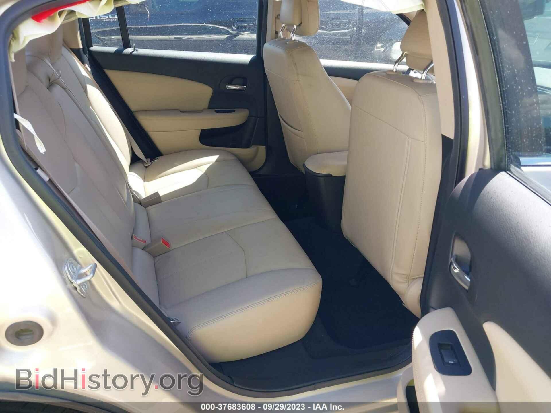 2013 CHRYSLER 200 - VIN: 1C3CCBCG6DN690231 - Photo 8