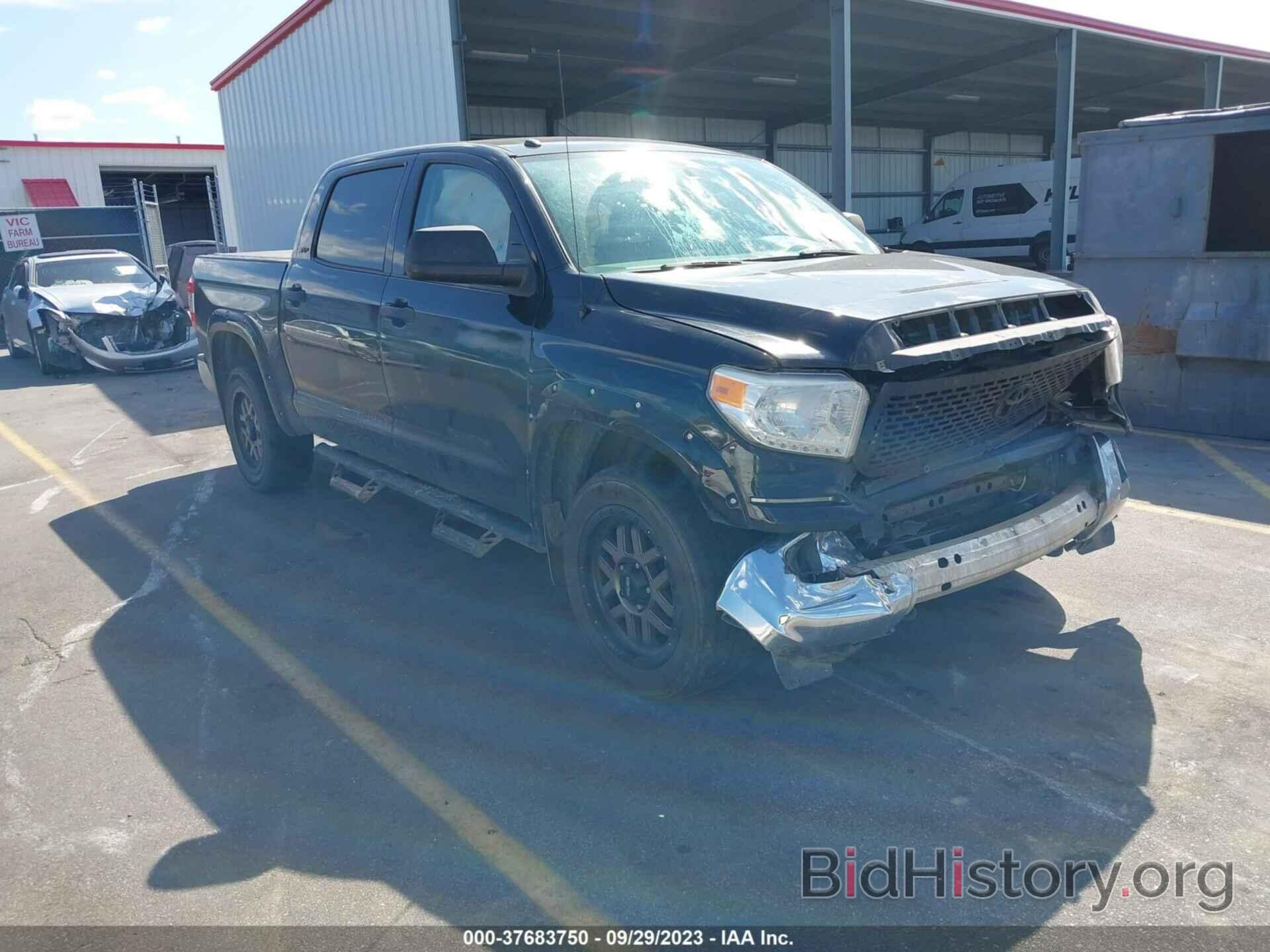 Photo 5TFDW5F10HX619004 - TOYOTA TUNDRA 4WD 2017