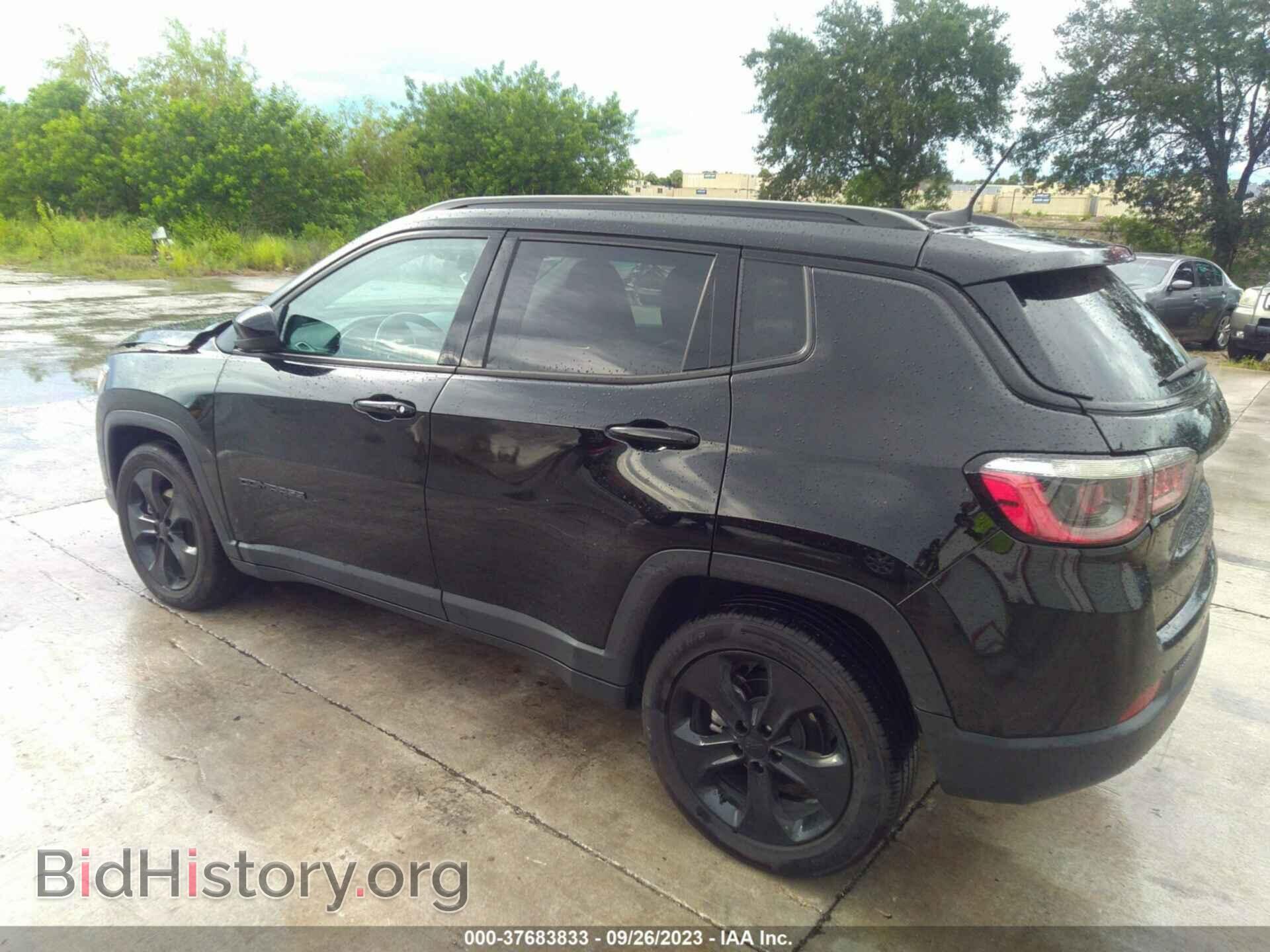 2021 JEEP COMPASS - VIN: 3C4NJCBB8MT596924 - Фото 3