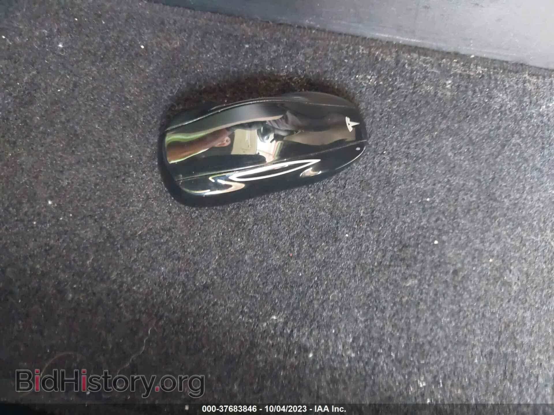 2014 TESLA MODEL S - VIN: 5YJSA1H12EFP50422 - Фото 6