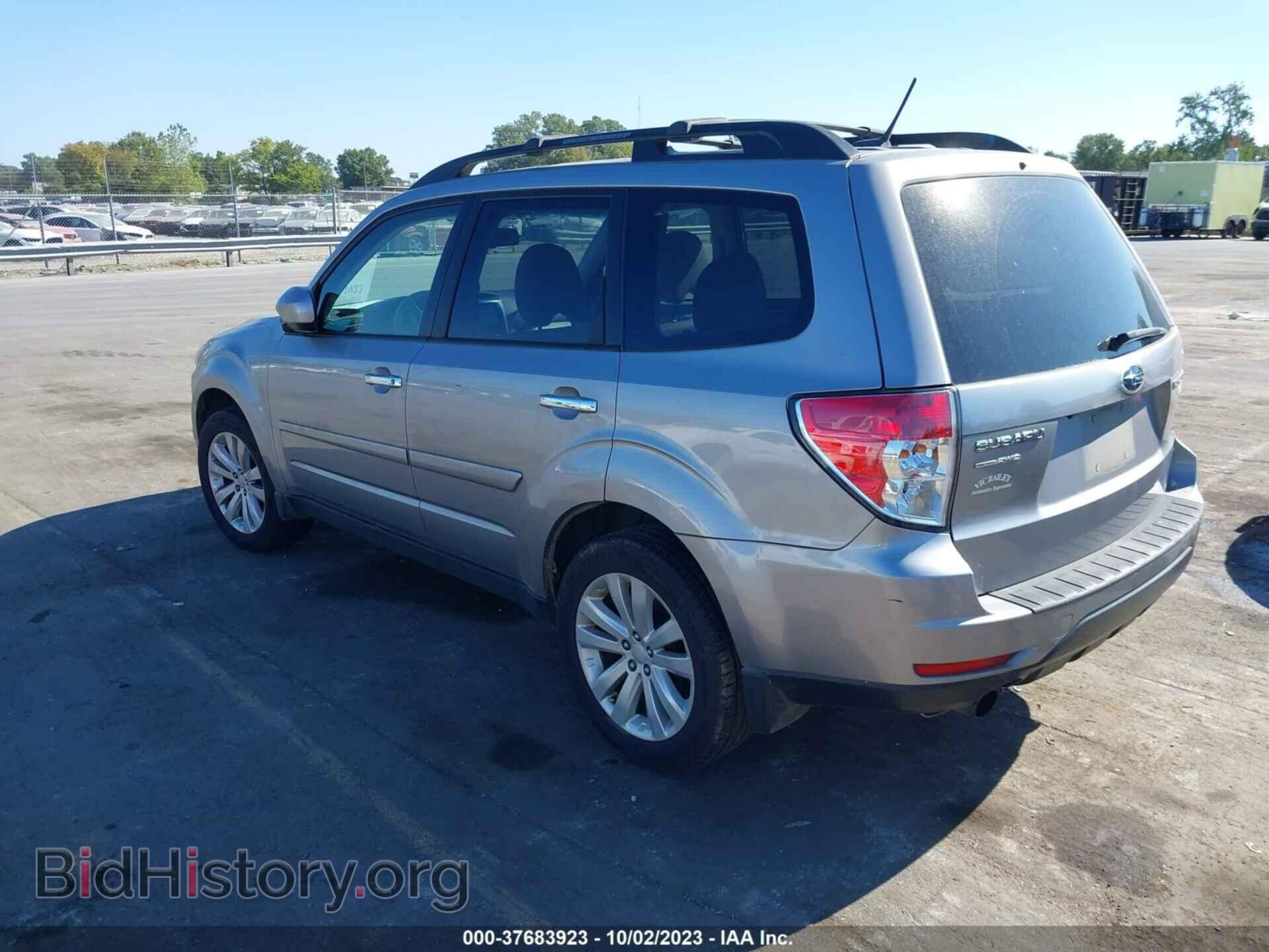 2011 SUBARU FORESTER - VIN: JF2SHADC5BH777002 - Фото 3
