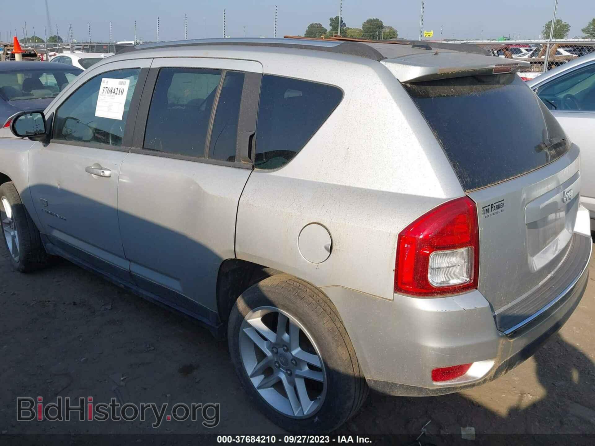 2011 JEEP COMPASS - VIN: 1J4NT5FB2BD203125 - Фото 3