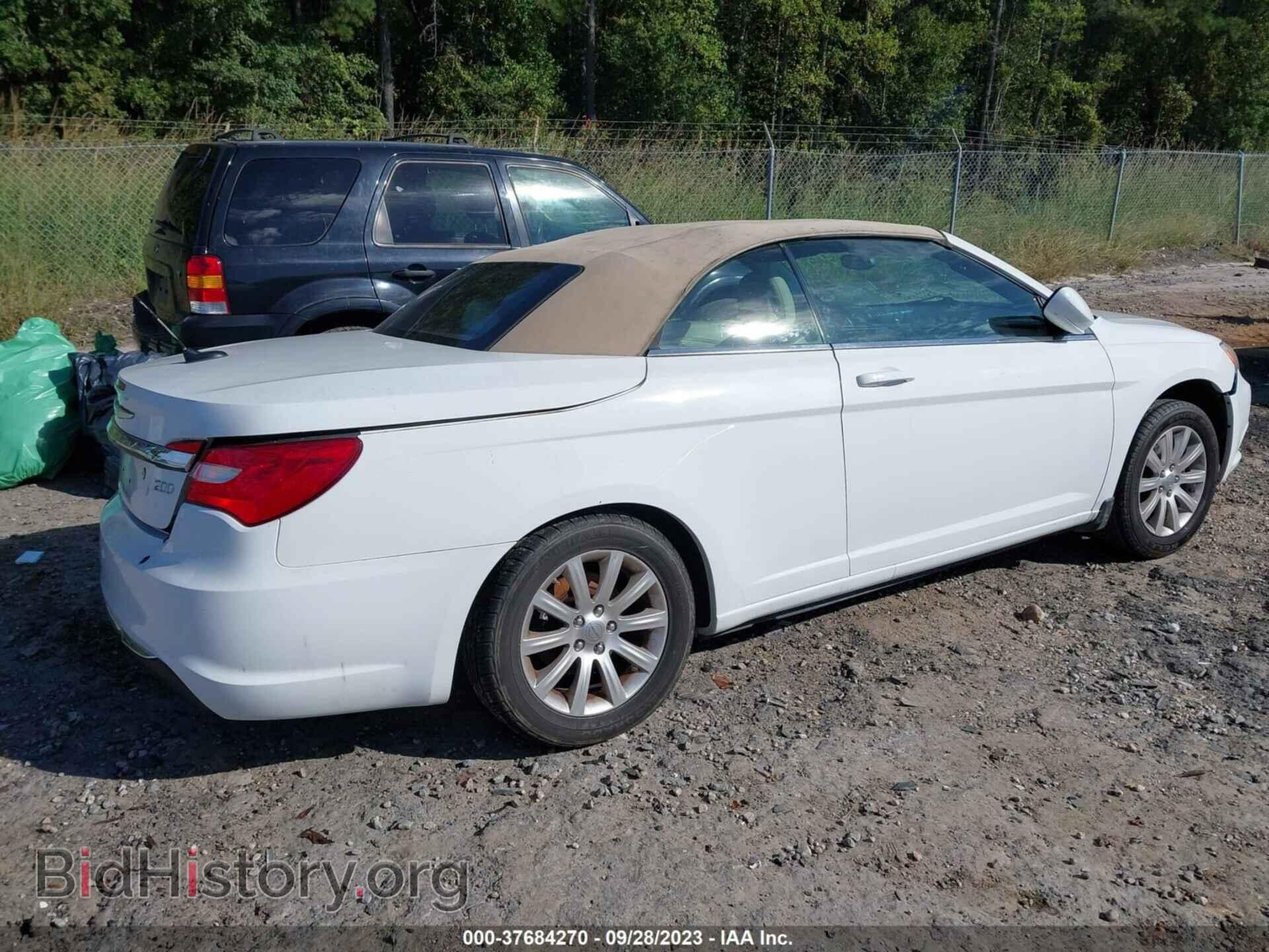 2012 CHRYSLER 200 - VIN: 1C3BCBEB4CN171951 - Photo 4