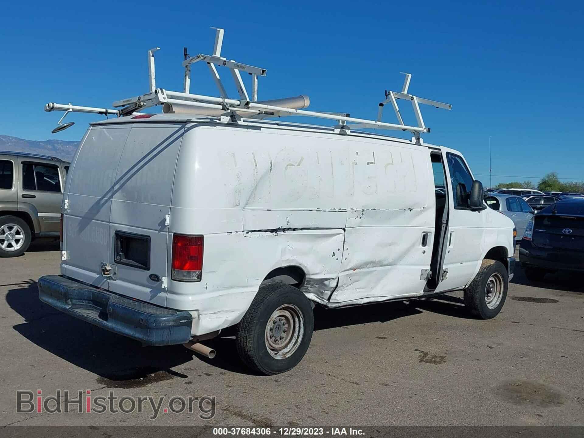 2011 FORD E-150 - VIN: 1FTNE1EW3BDA61798 - Фото 4