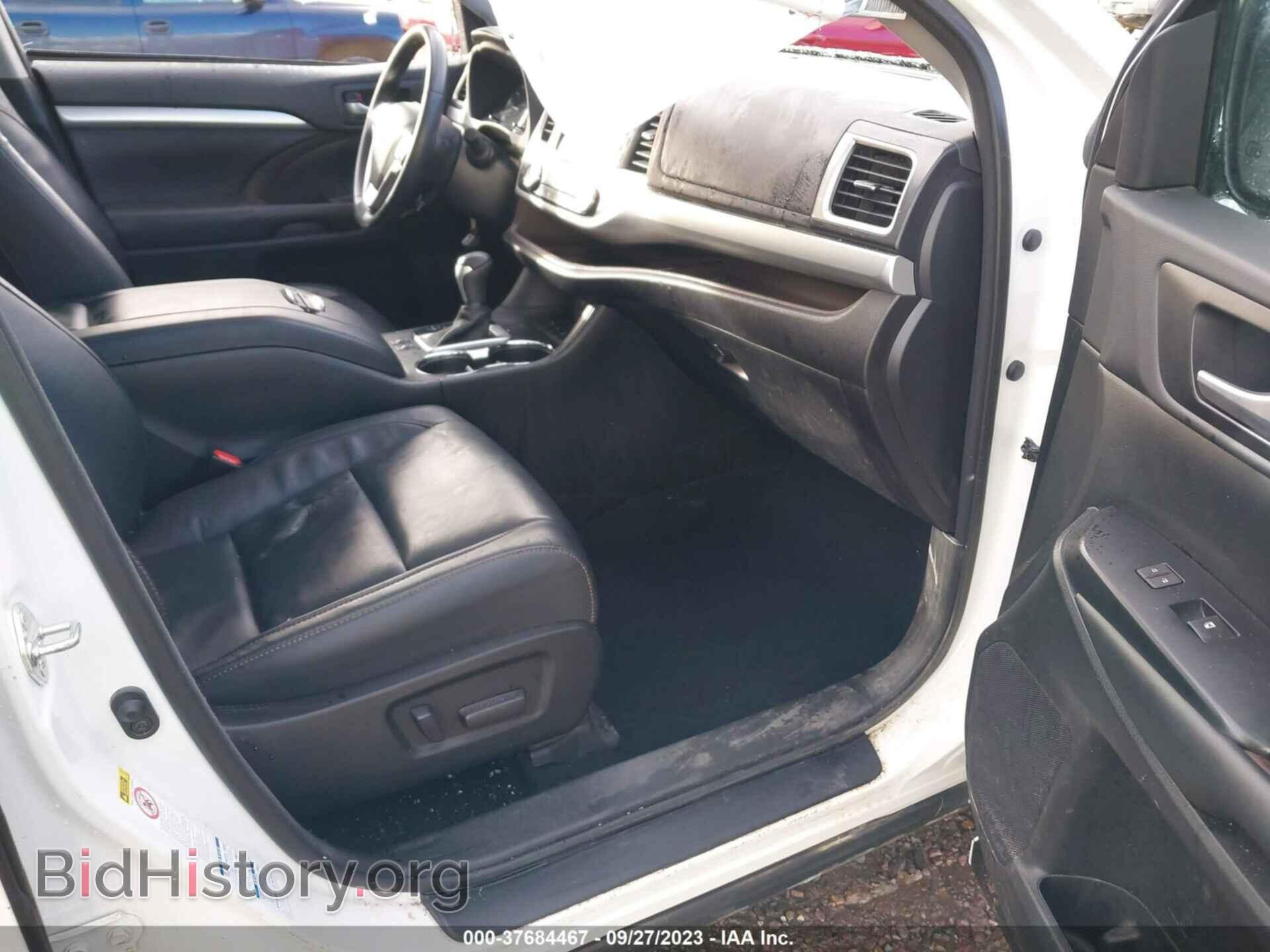2017 TOYOTA HIGHLANDER - VIN: 5TDJZRFH2HS397473 - Фото 5