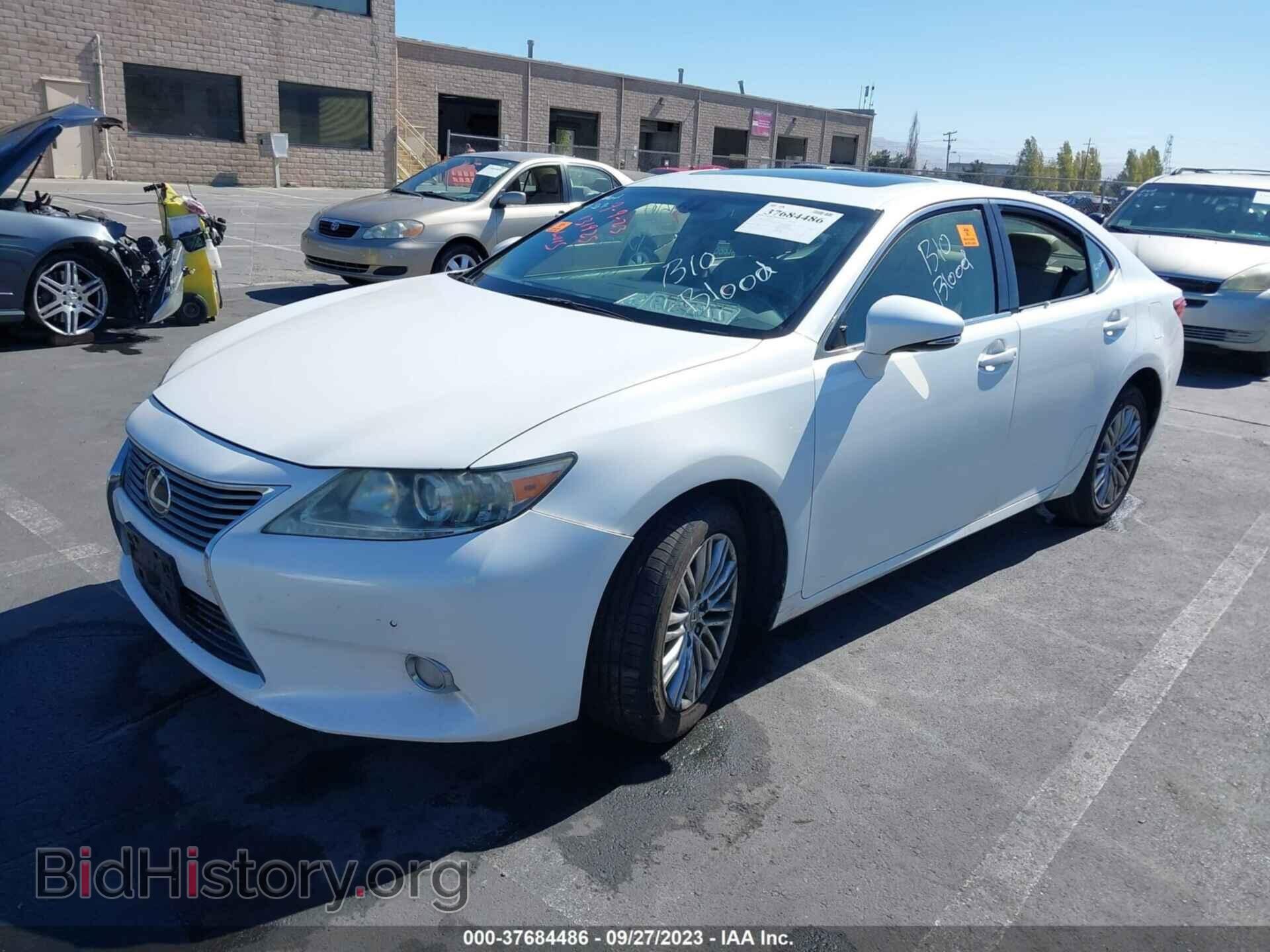 2013 LEXUS ES 350 - VIN: JTHBK1GG7D2014093 - Фото 2
