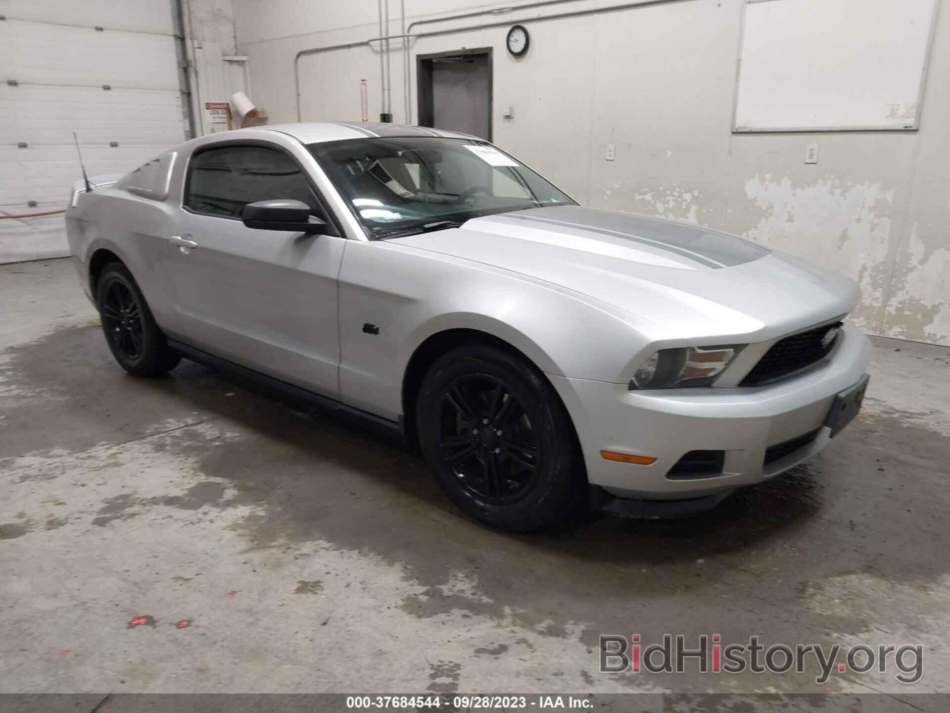Photo 1ZVBP8AM6C5207145 - FORD MUSTANG 2012