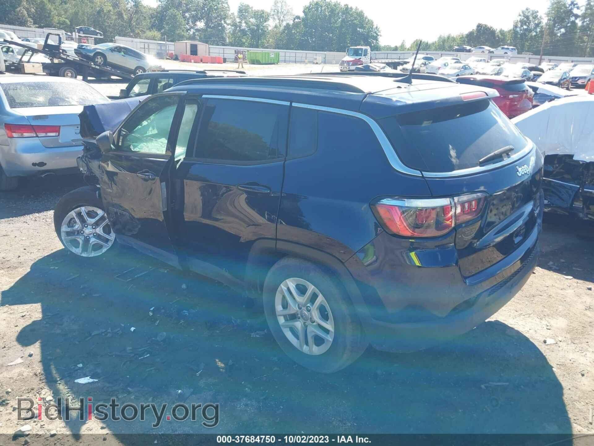 2020 JEEP COMPASS - VIN: 3C4NJCAB9LT121251 - Фото 3