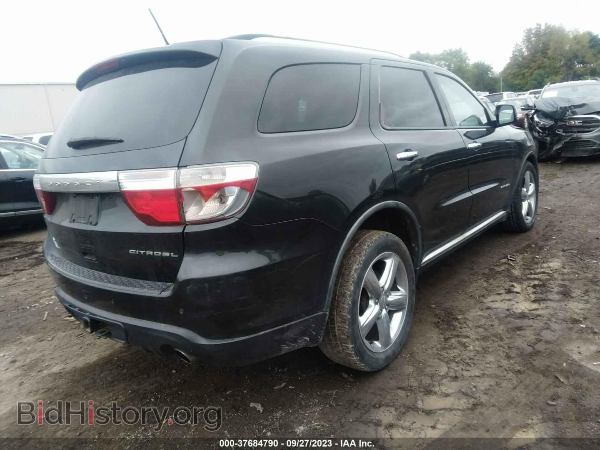 2011 DODGE DURANGO - VIN: 1D4SE5GT3BC613886 - Photo 4