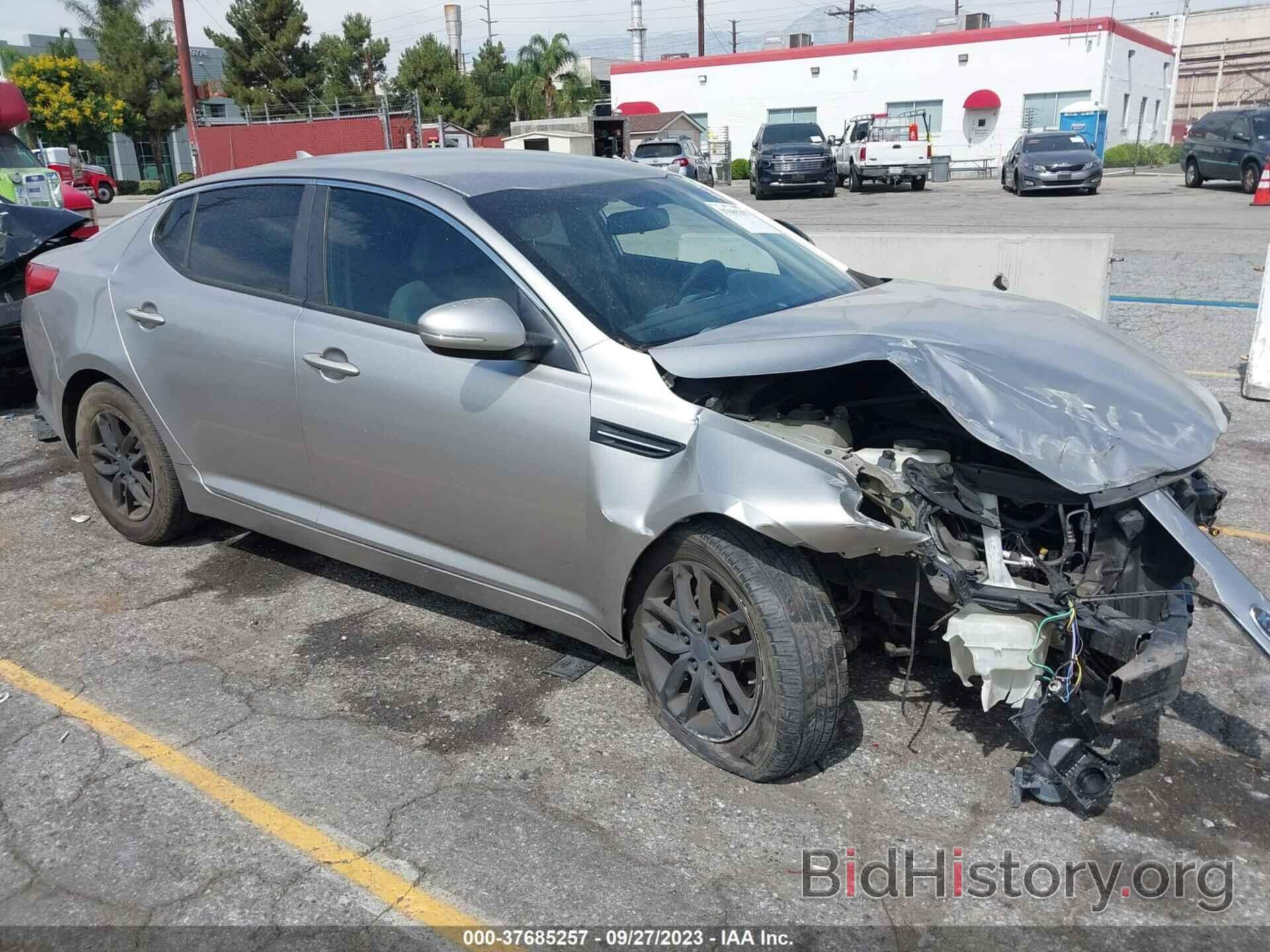 Photo KNAGM4A72B5171776 - KIA OPTIMA 2011