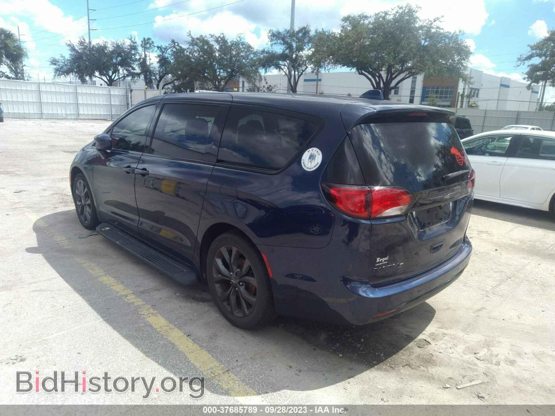 2019 CHRYSLER PACIFICA - VIN: 2C4RC1FG1KR583566 - Фото 3