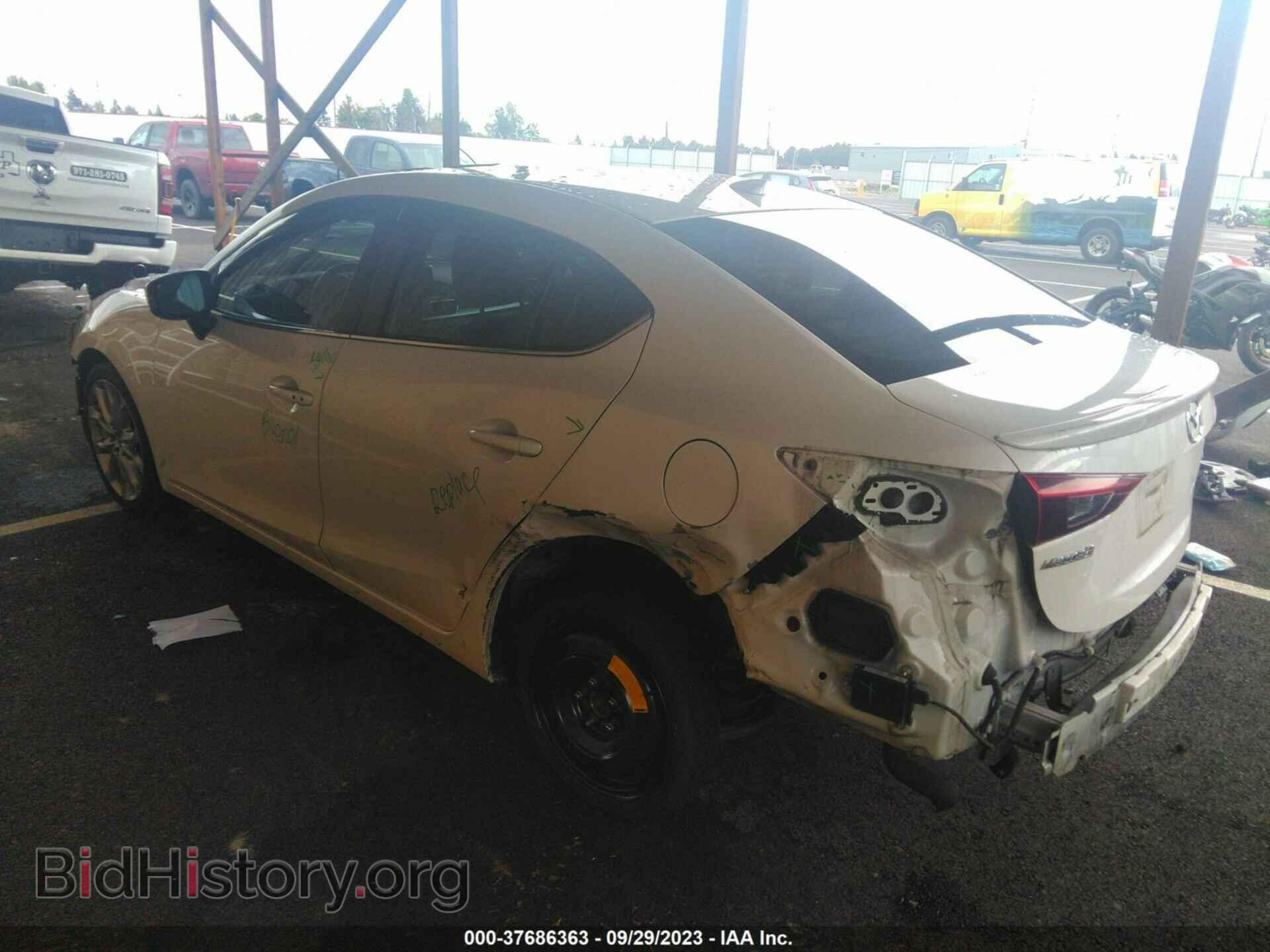 2015 MAZDA MAZDA3 - VIN: JM1BM1V30F1251836 - Фото 3