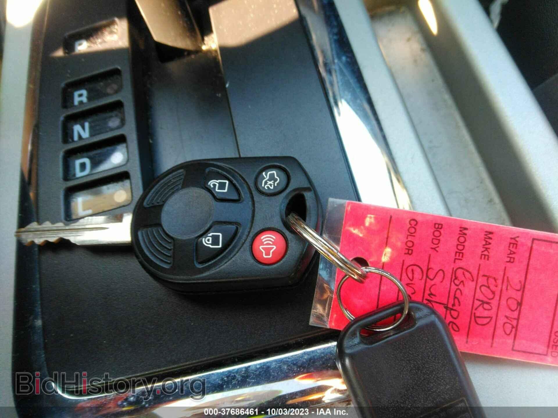 2010 FORD ESCAPE - VIN: 1FMCU9DG7AKC82569 - Фото 11