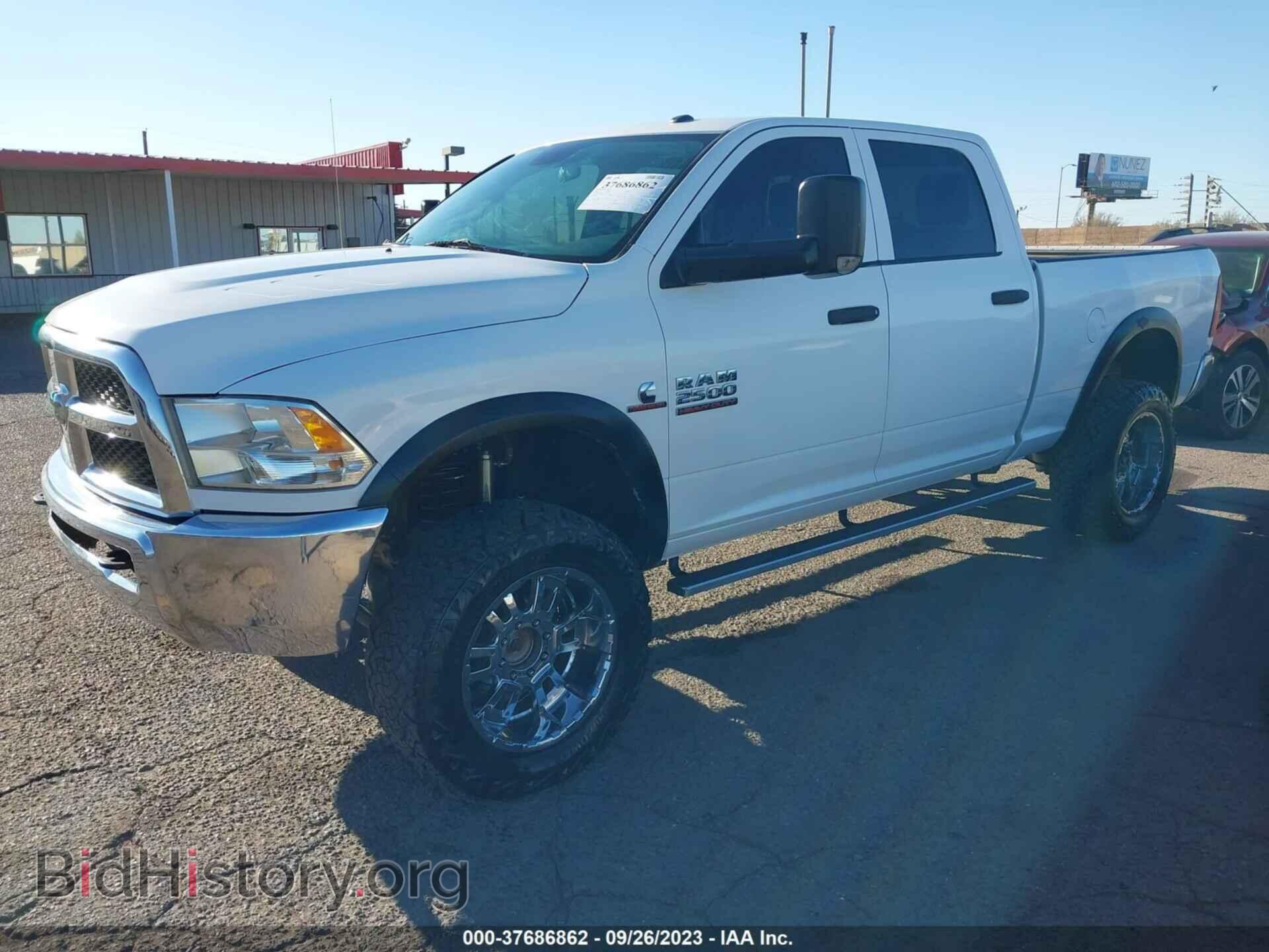2014 RAM 2500 - VIN: 3C6UR5CLXEG194041 - Фото 2