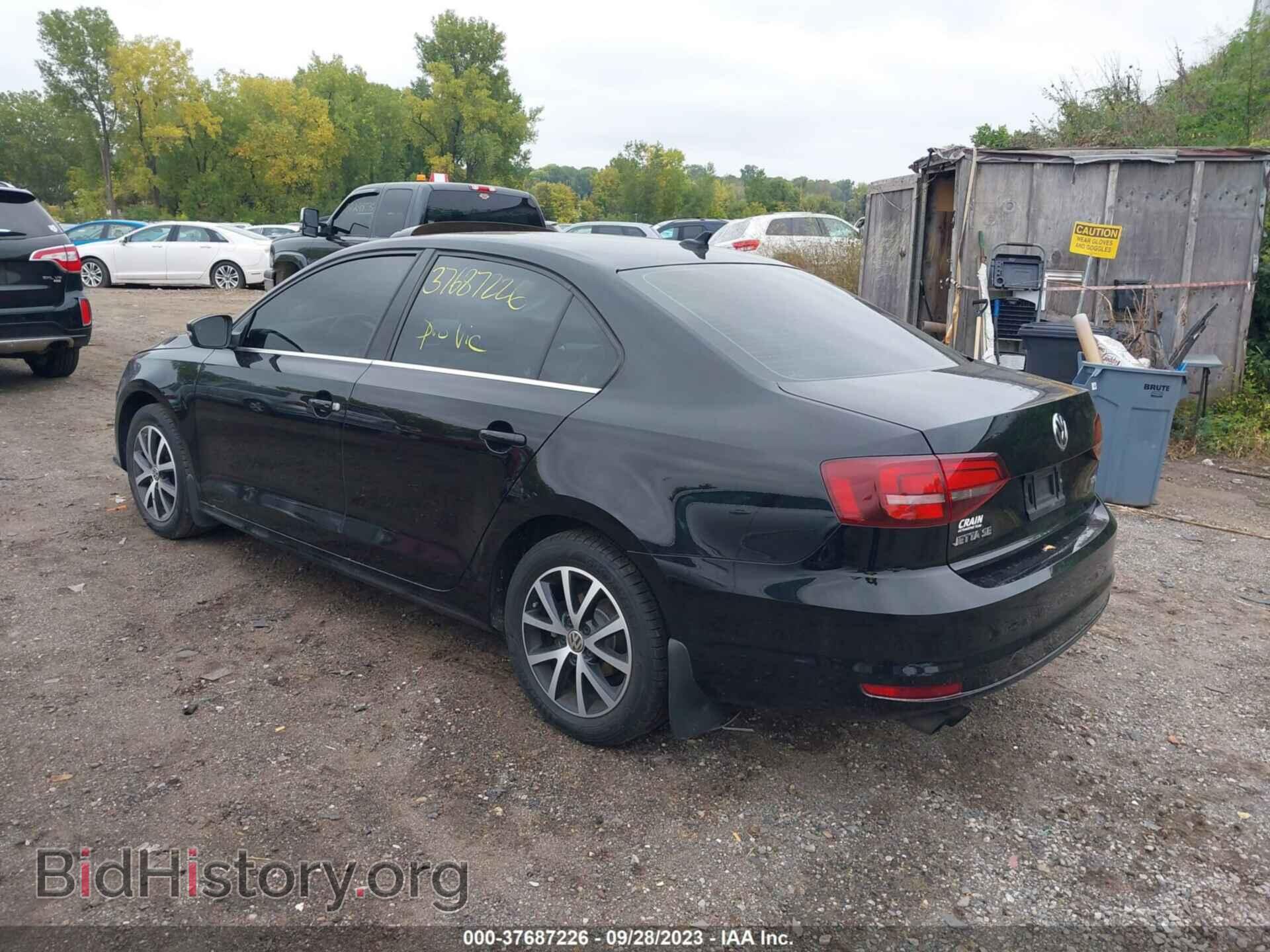 2017 VOLKSWAGEN JETTA - VIN: 3VWDB7AJ5HM264073 - Фото 3