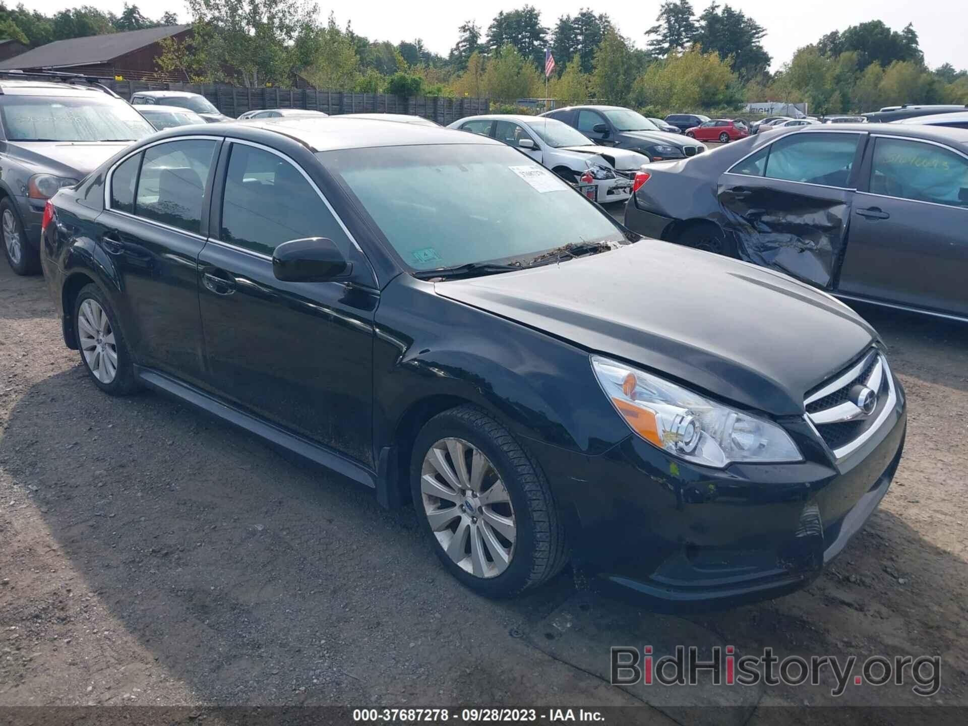 Photo 4S3BMBK61B3257132 - SUBARU LEGACY 2011