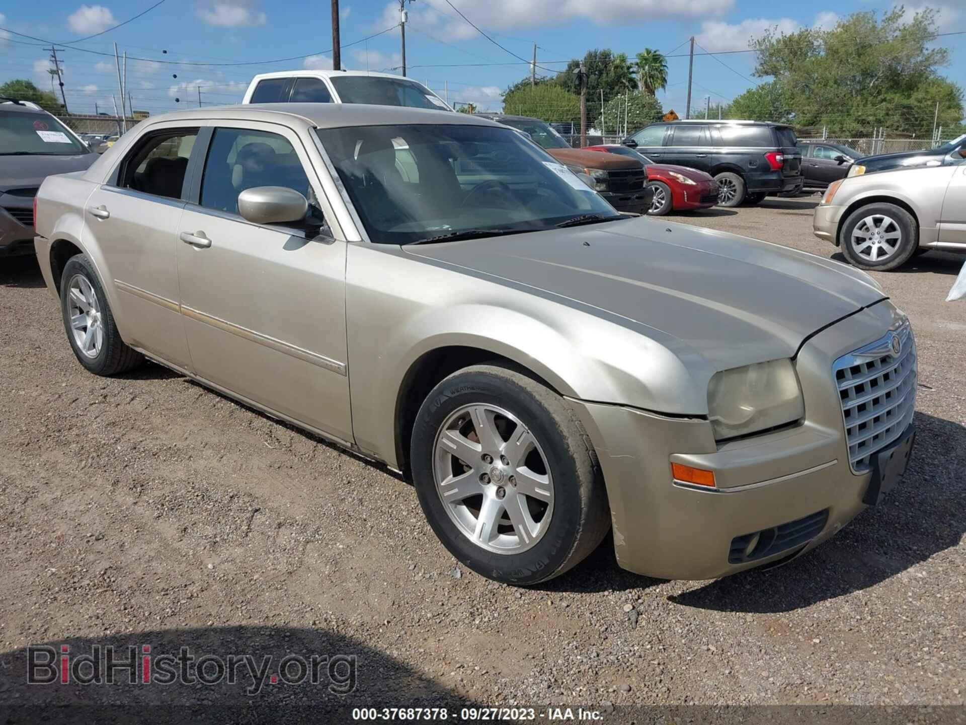 Фотография 2C3KA53G66H257703 - CHRYSLER 300 2006