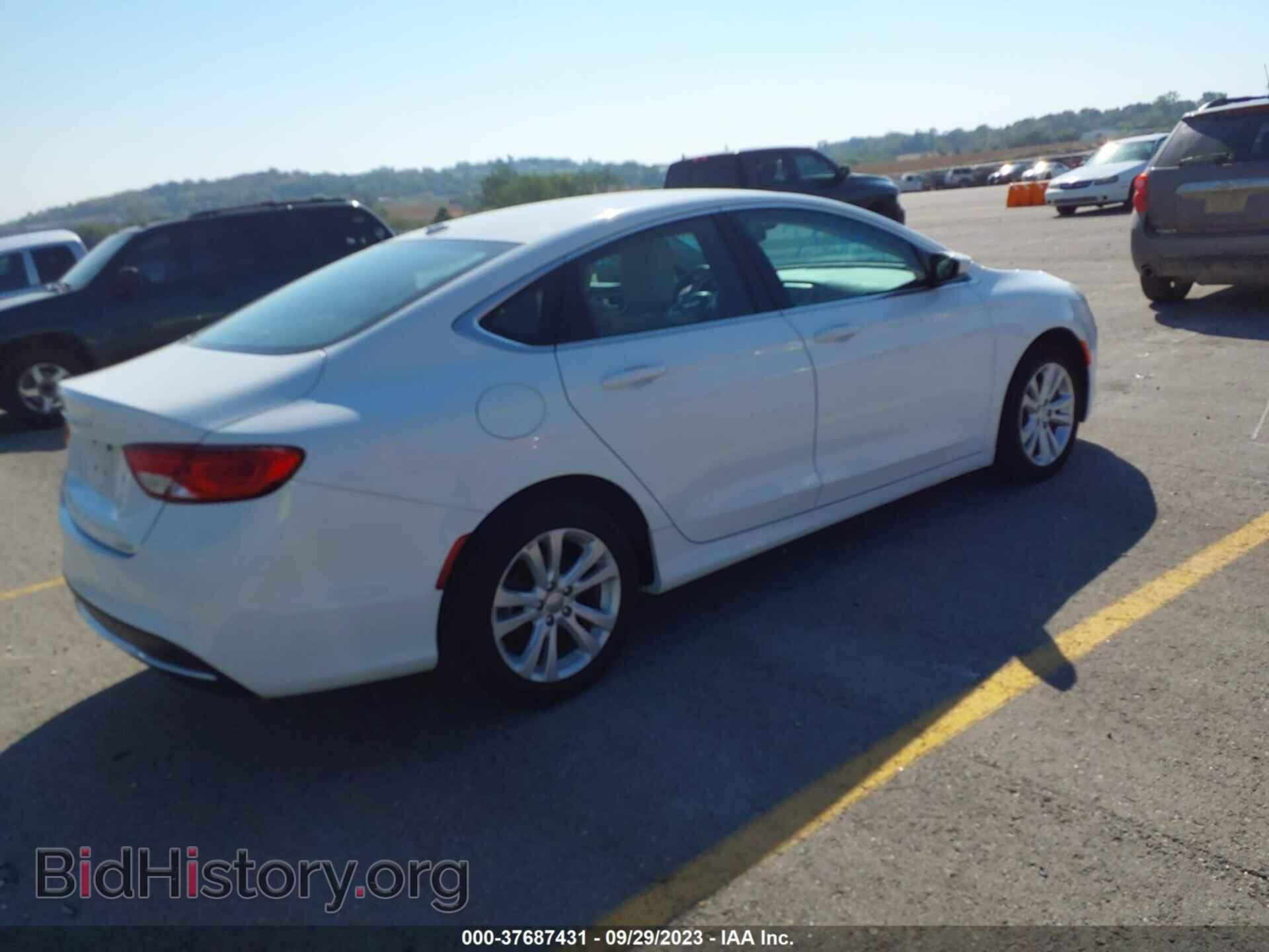 2015 CHRYSLER 200 - VIN: 1C3CCCAB7FN528673 - Фото 4