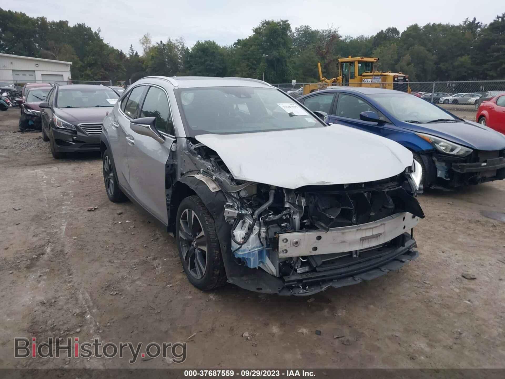 2019 LEXUS UX - VIN: JTHY3JBH8K2000711 - Photo 6