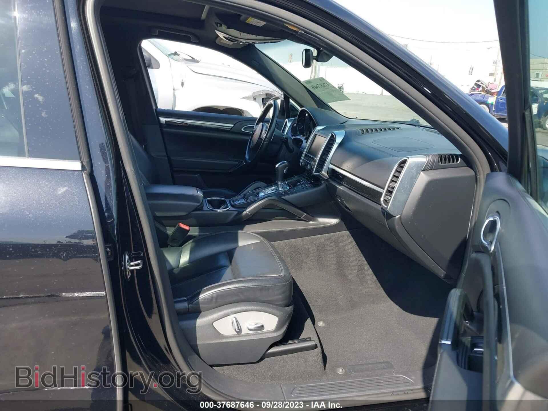 2012 PORSCHE CAYENNE - VIN: WP1AA2A24CLA03059 - Фото 5