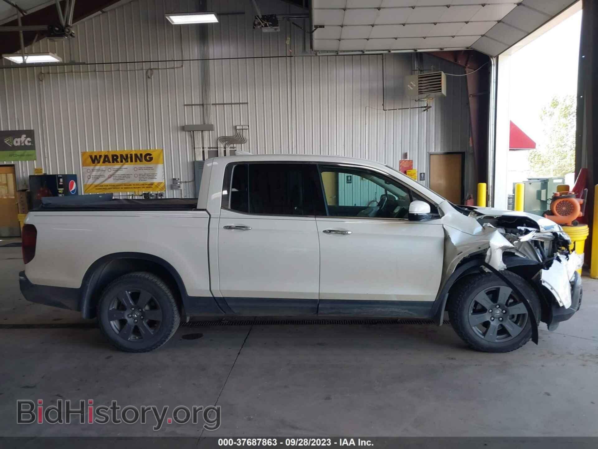 2017 HONDA RIDGELINE - VIN: 5FPYK3F75HB004052 - Фото 13