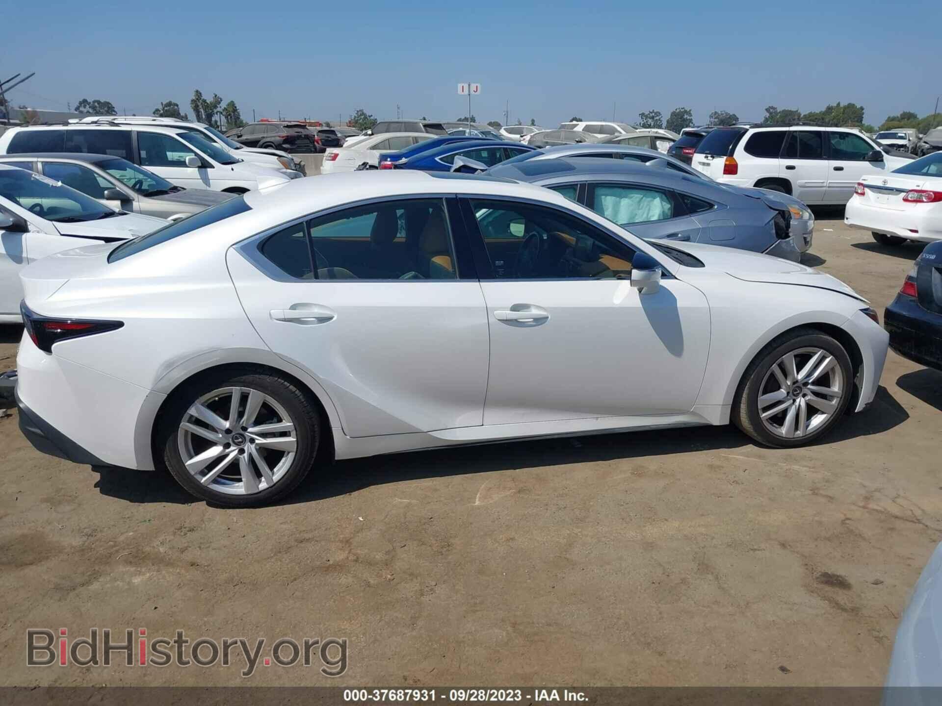 2021 LEXUS IS - VIN: JTHCA1D20M5112963 - Фото 13