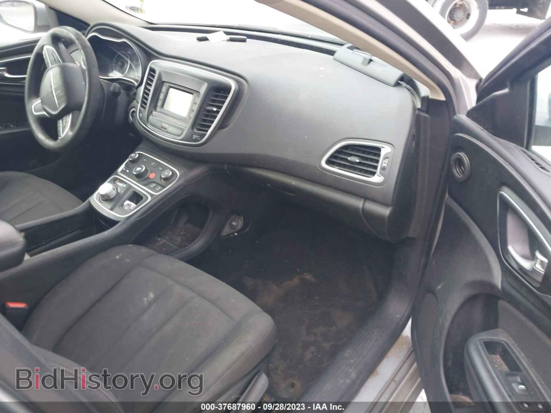 2016 CHRYSLER 200 - VIN: 1C3CCCFB0GN134121 - Фото 5