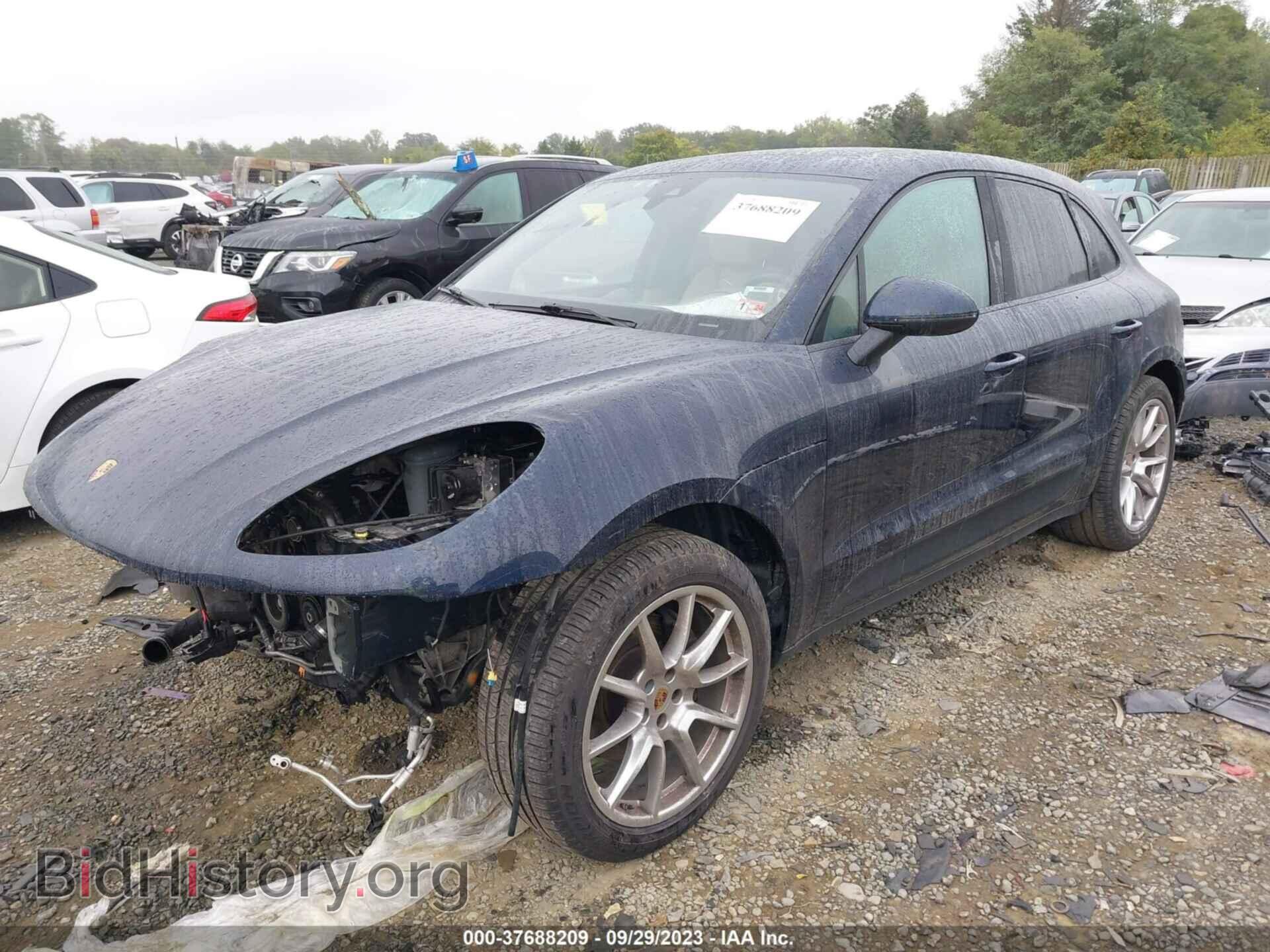 2018 PORSCHE MACAN - VIN: WP1AA2A56JLB15739 - Photo 2