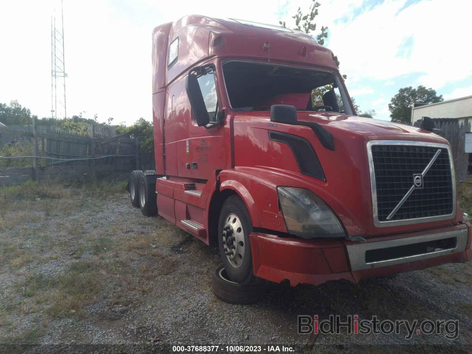 Photo 4V4NC9TG6DN140531 - VOLVO VN 2013