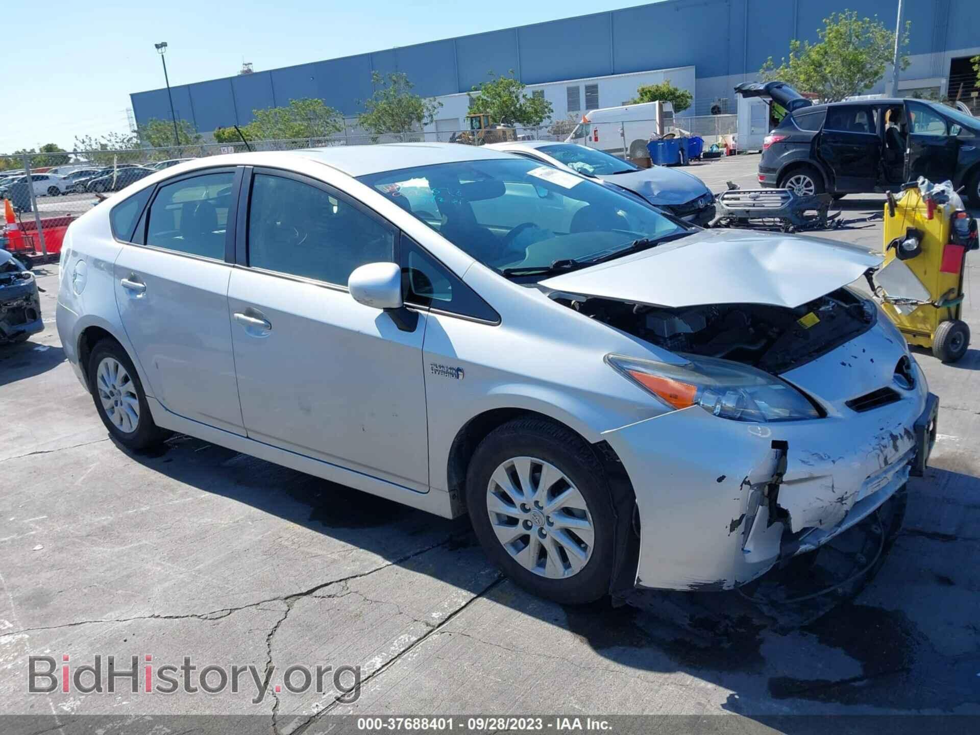 Фотография JTDKN3DP8C3017733 - TOYOTA PRIUS PLUG-IN 2012