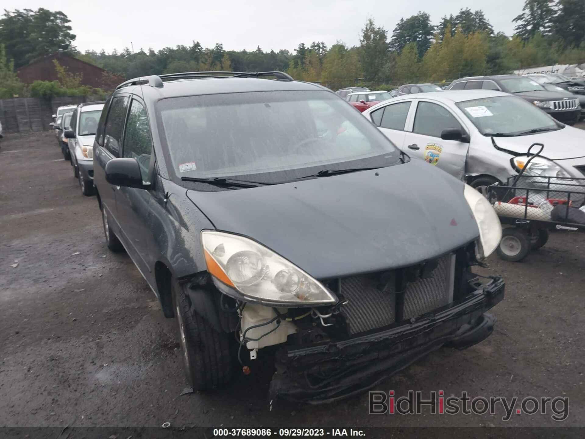 Photo 5TDZK23C28S200549 - TOYOTA SIENNA 2008