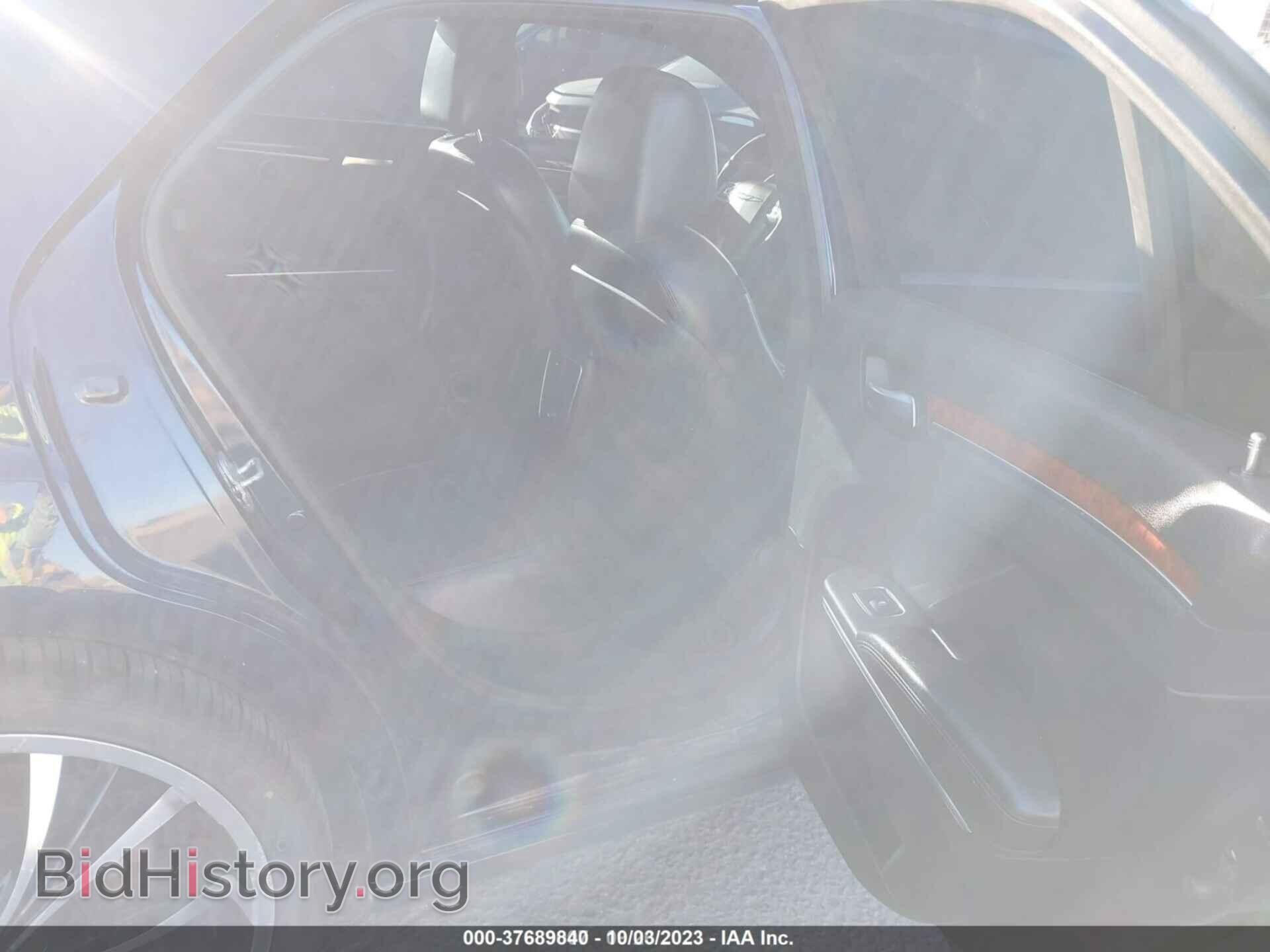 2013 CHRYSLER 300 - VIN: 2C3CCAAG7DH633672 - Фото 8