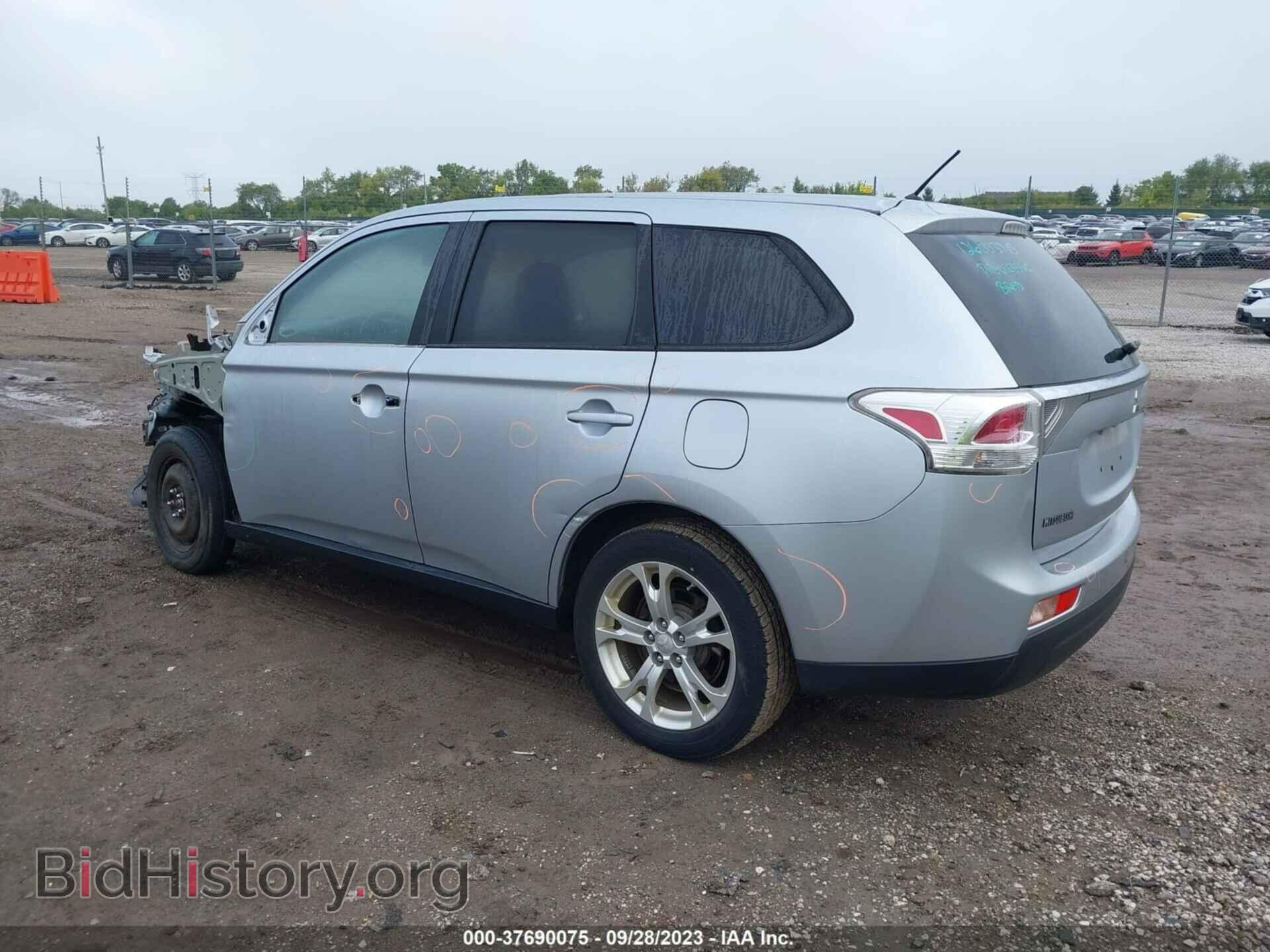 2014 MITSUBISHI OUTLANDER - VIN: JA4AZ3A39EZ005408 - Фото 3
