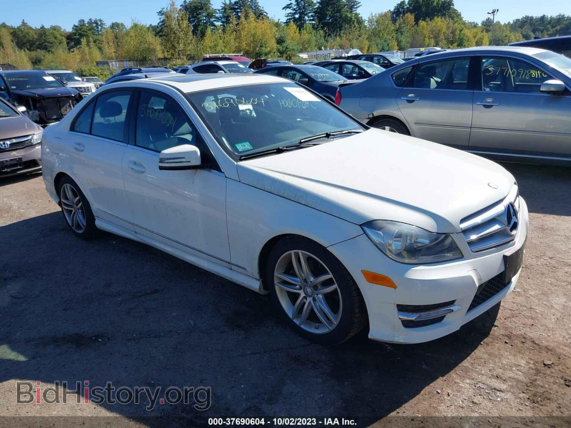 Photo WDDGF8BB0CR232291 - MERCEDES-BENZ C-CLASS 2012
