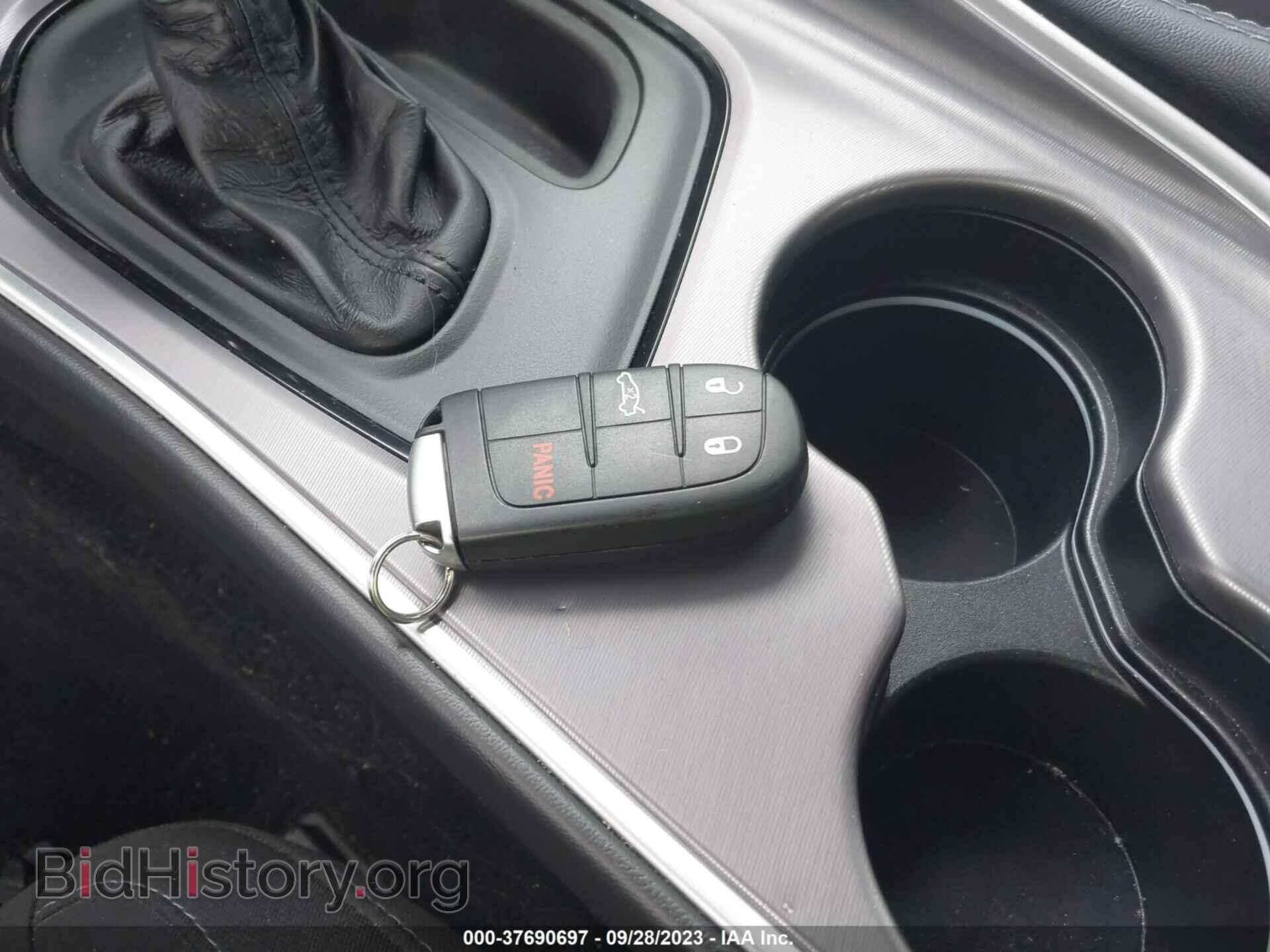 2020 DODGE CHALLENGER - VIN: 2C3CDZAG5LH230588 - Фото 11