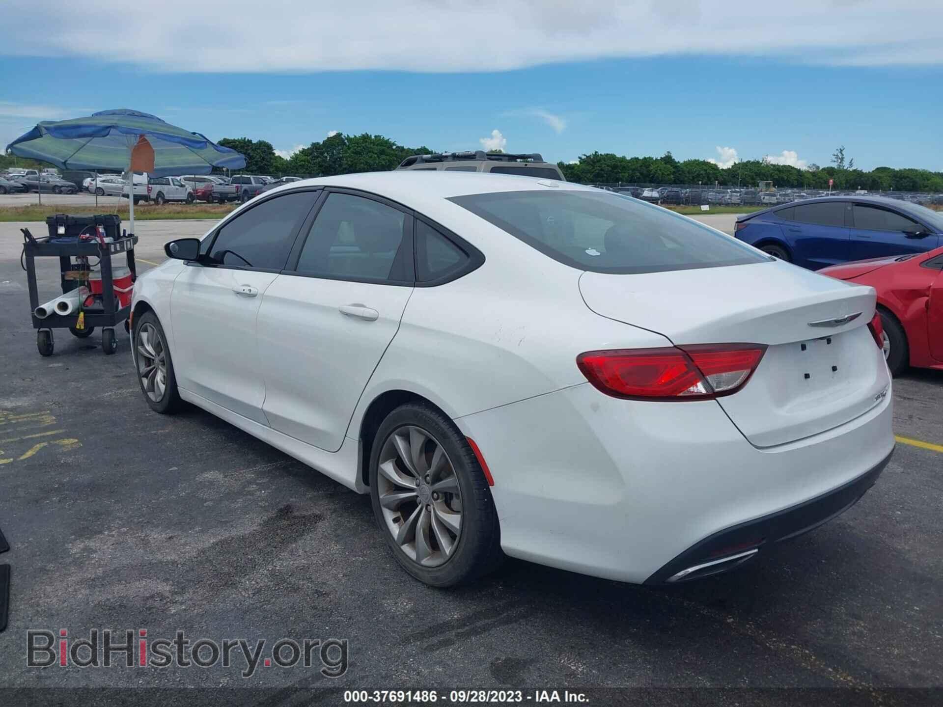 2016 CHRYSLER 200 - VIN: 1C3CCCBB9GN111748 - Фото 3