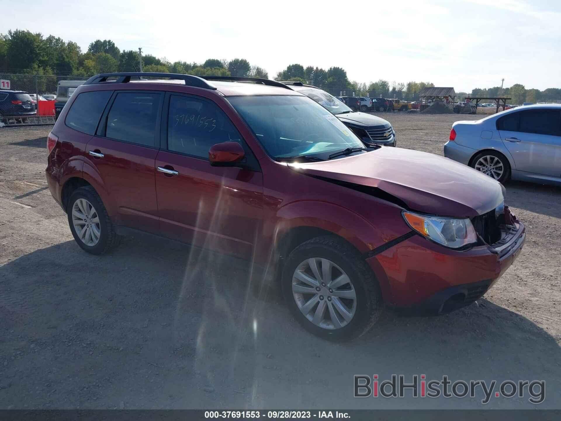 Photo JF2SHBEC0BH744851 - SUBARU FORESTER 2011