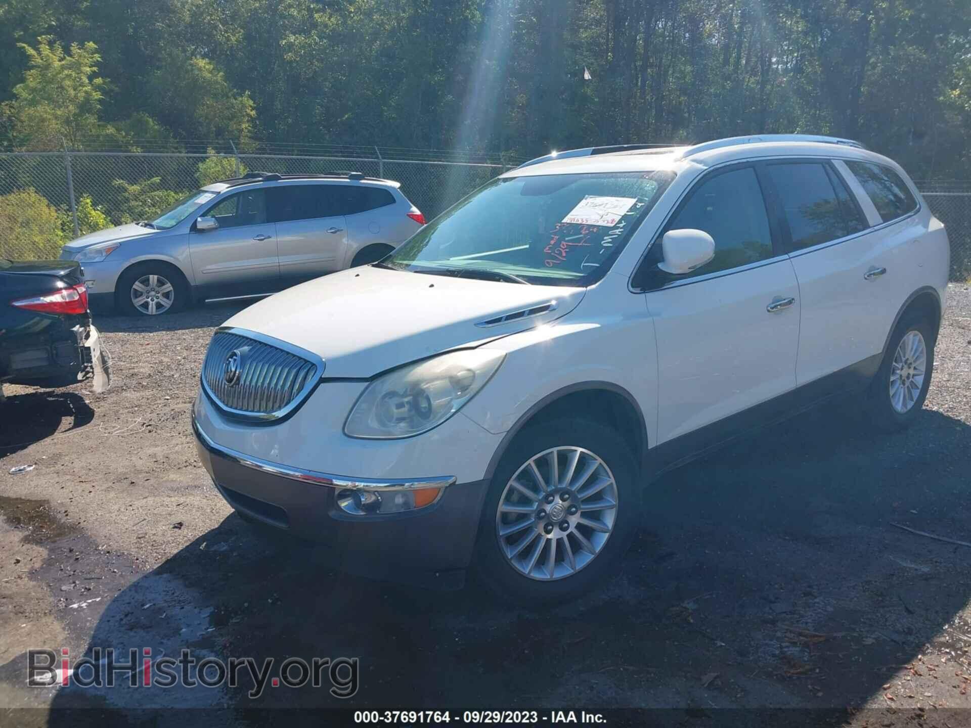 2012 BUICK ENCLAVE - VIN: 5GAKRCED2CJ289331 - Фото 2