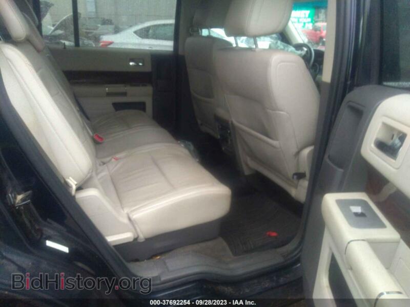 2010 Ford FLEX (VIN 2FMGK5CCXABA50847) — photo 8 of 11