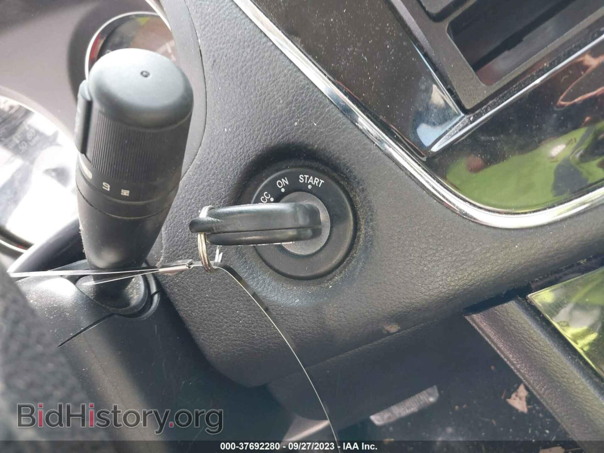 2012 CHRYSLER 200 - VIN: 1C3CCBAB2CN318729 - Фото 11