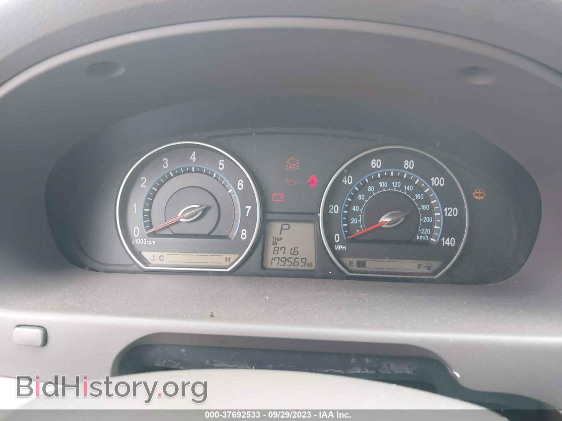 2007 KIA OPTIMA - VIN: KNAGE123275110216 - Фото 7