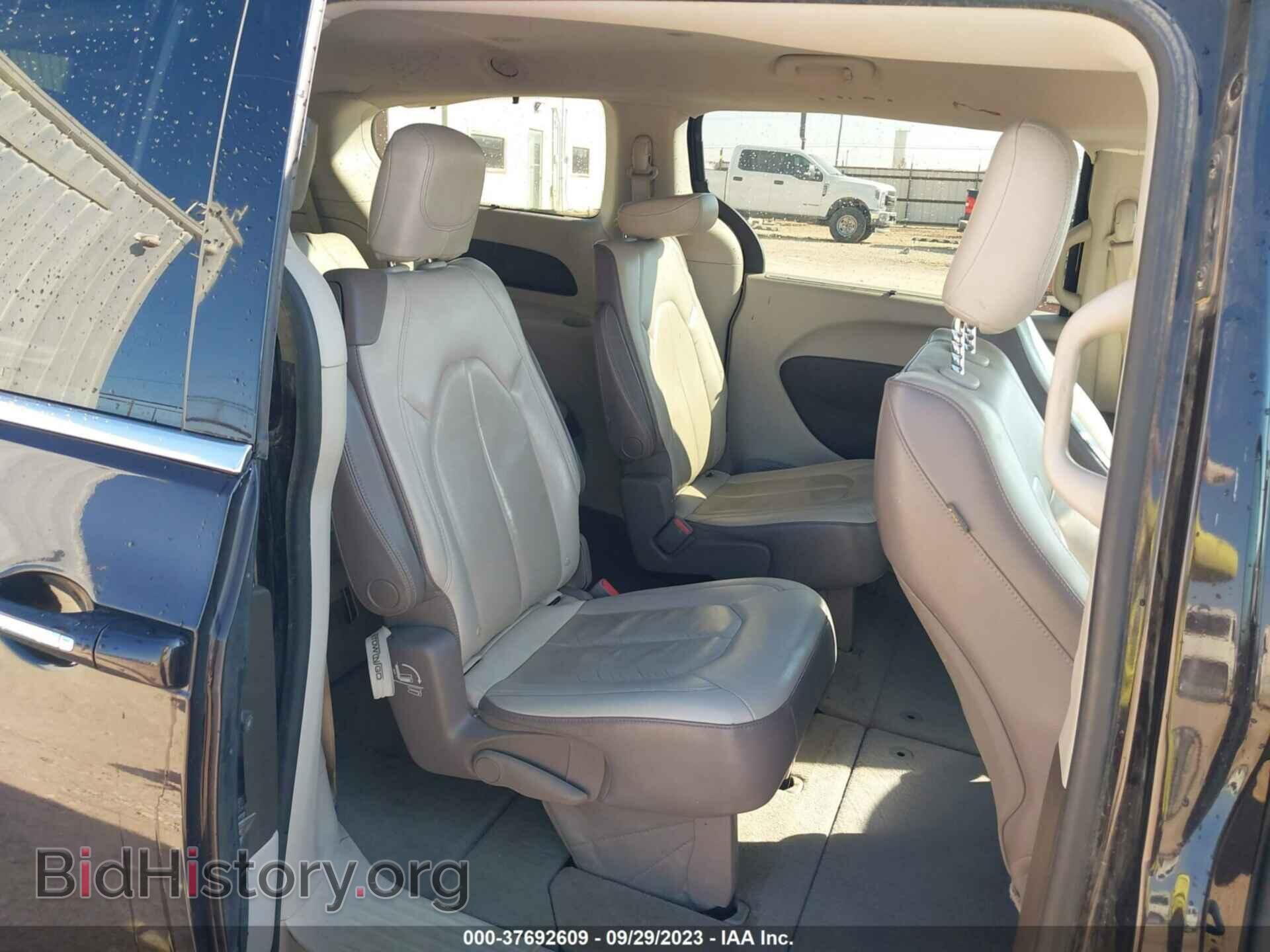 2017 CHRYSLER PACIFICA - VIN: 2C4RC1BG4HR788149 - Фото 8