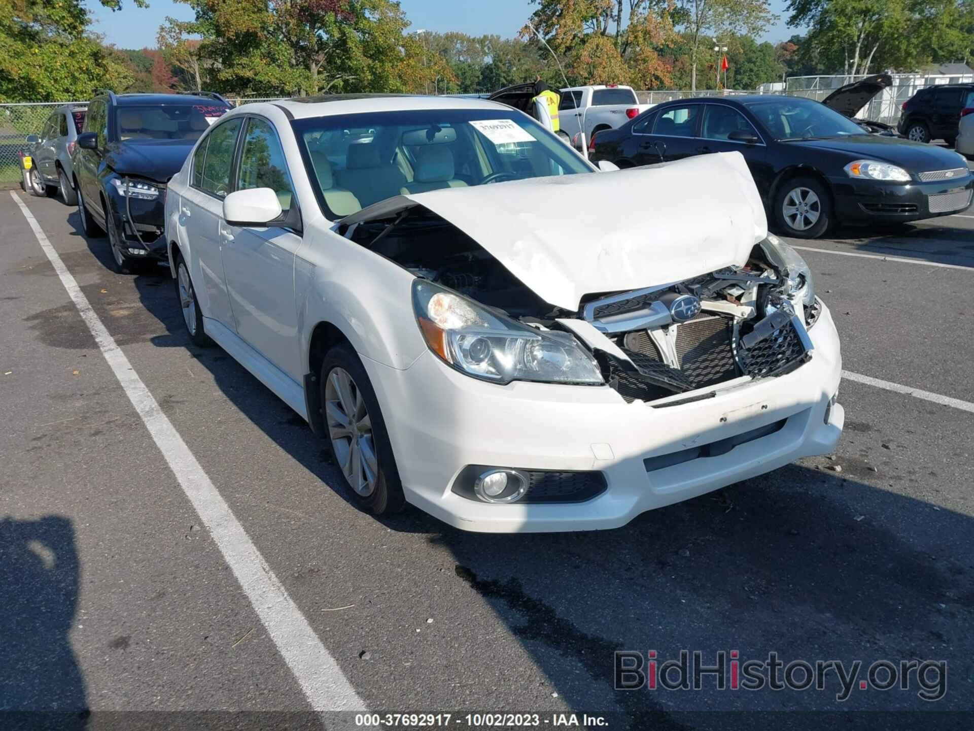 Photo 4S3BMBL65E3010537 - SUBARU LEGACY 2014